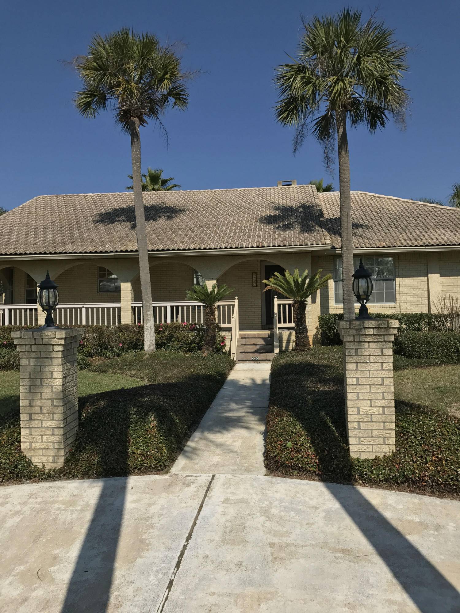 Mary Esther, FL 32569,230 Wynnehaven Beach Road