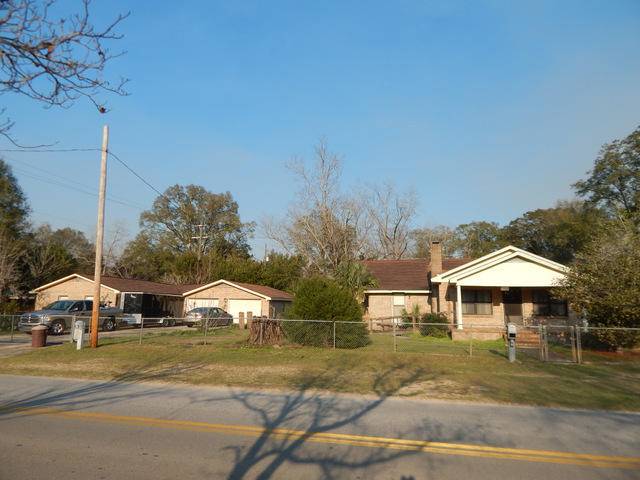 Holt, FL 32564,4643 Main Street