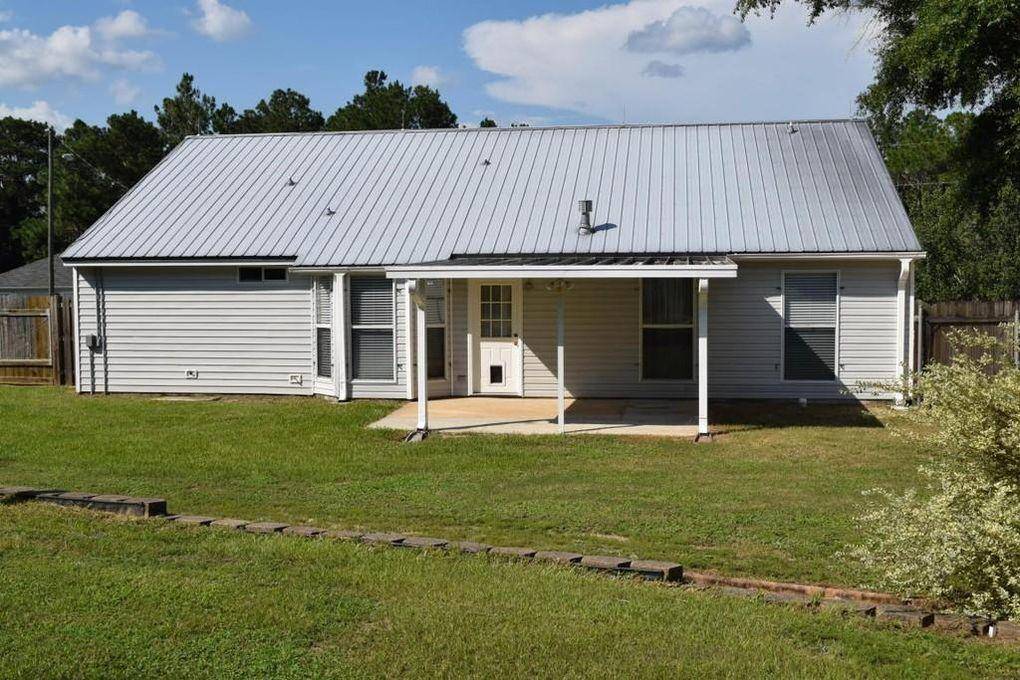 Crestview, FL 32539,2855 Penney Lane