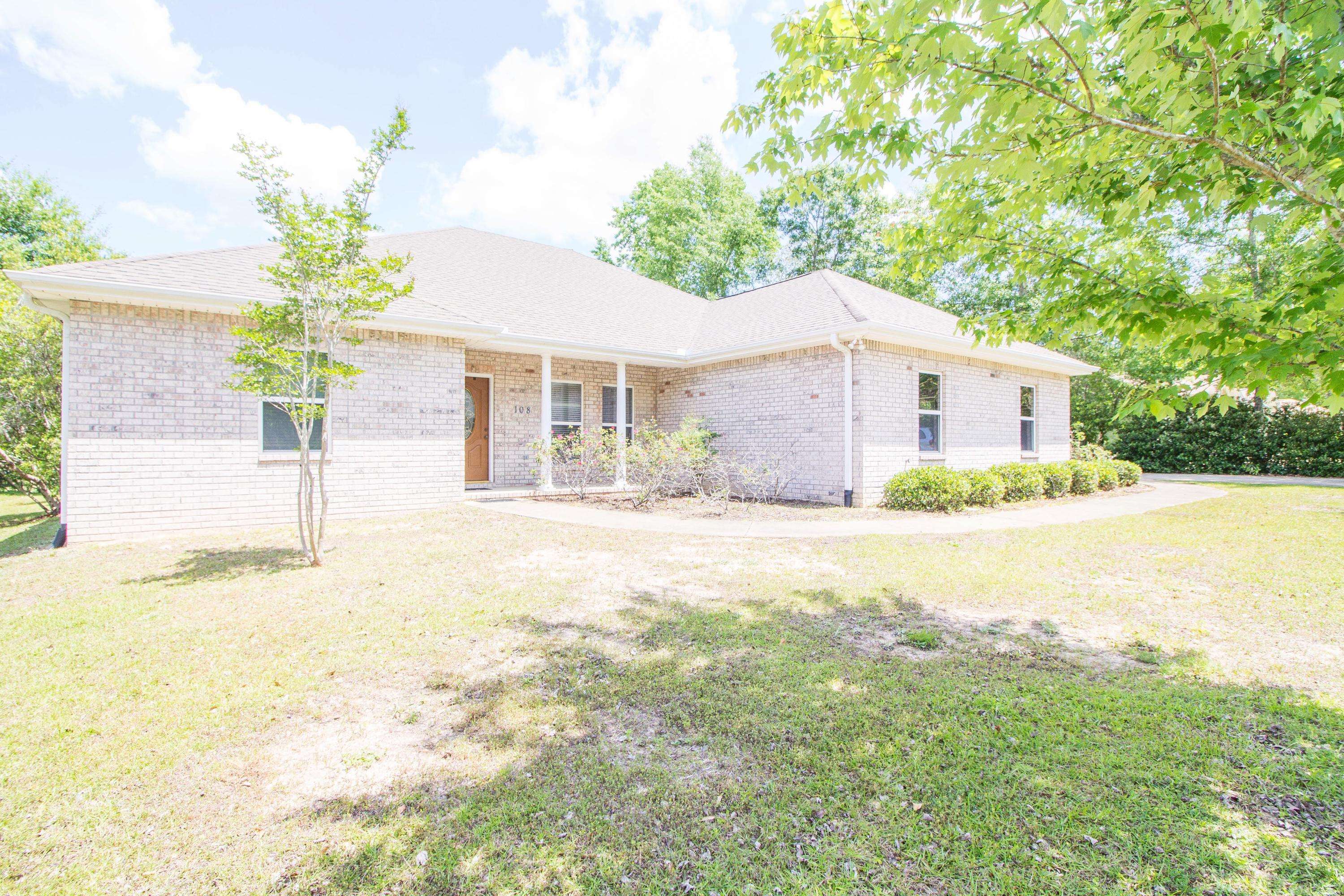 Crestview, FL 32536,108 Golf Course Drive