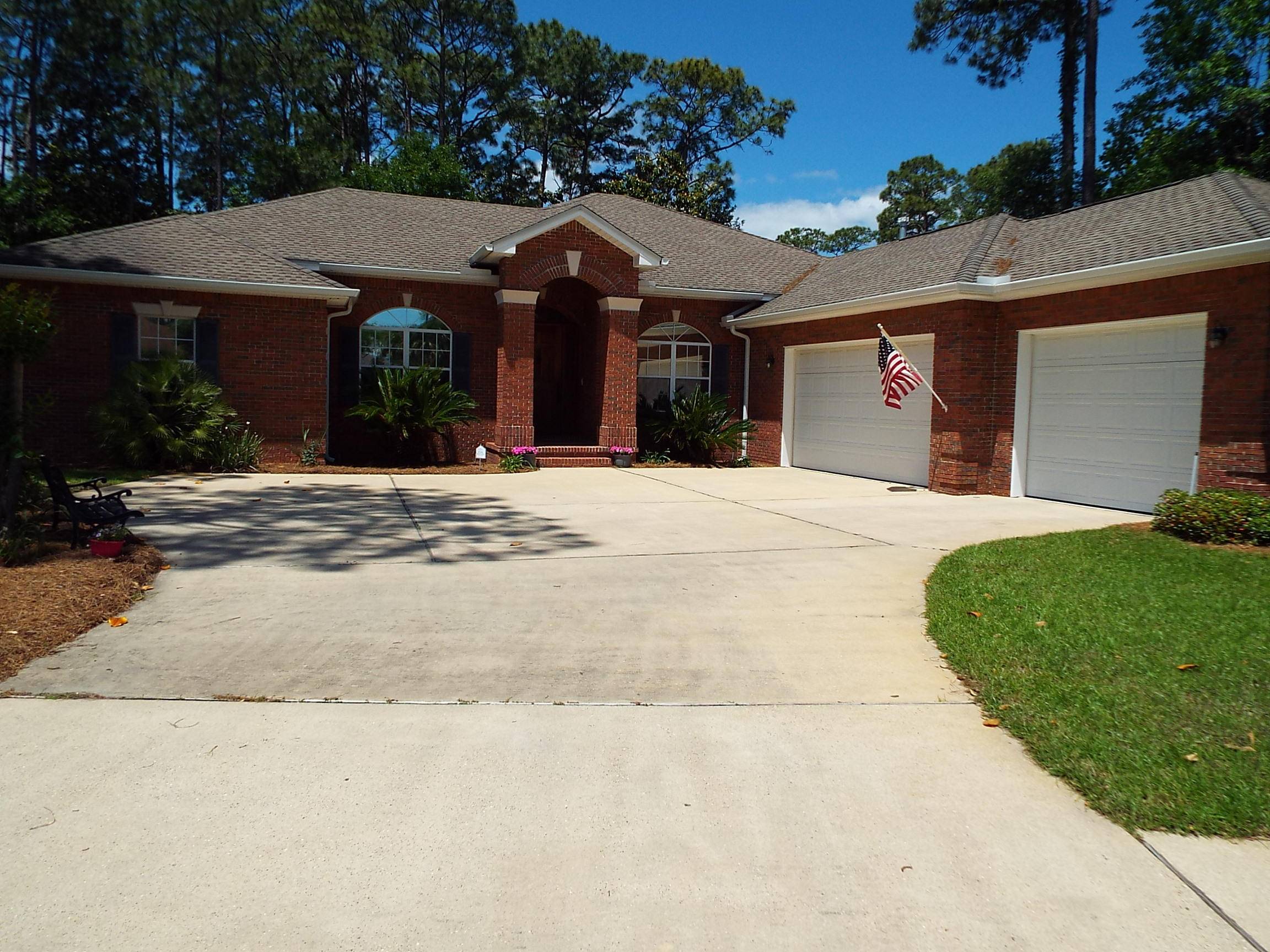 Niceville, FL 32578,702 Persimmon Way