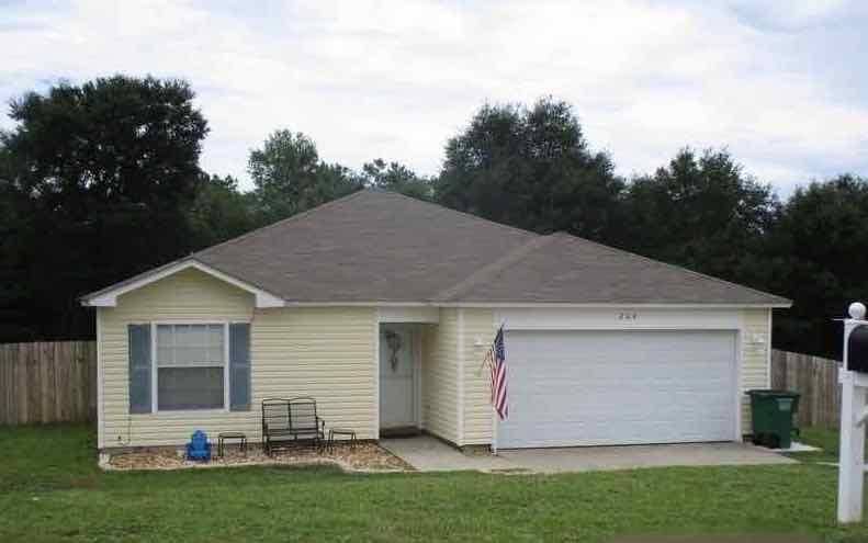 Crestview, FL 32536,206 Cabana Way