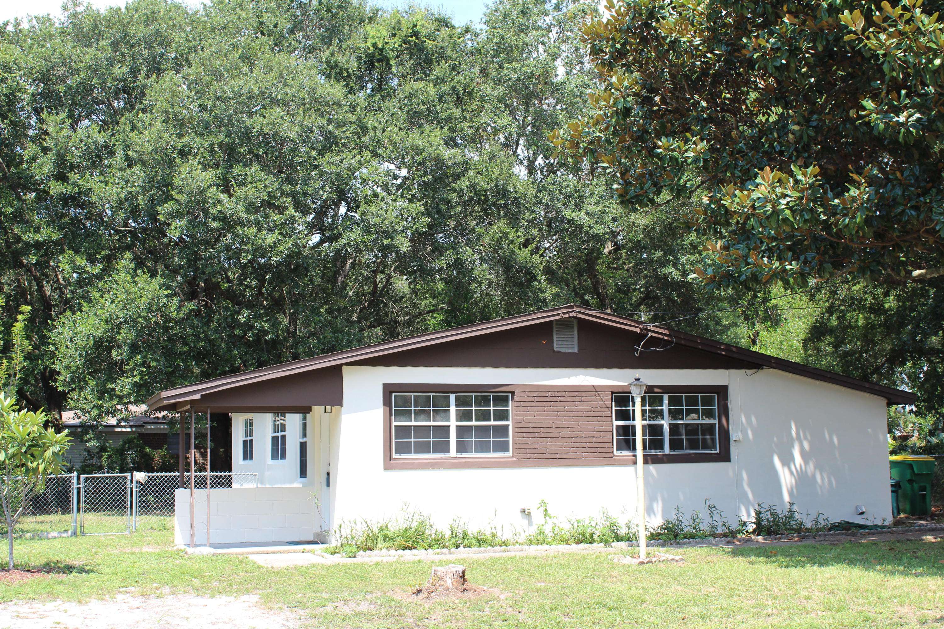 Mary Esther, FL 32569,509 Shrewsbury Road