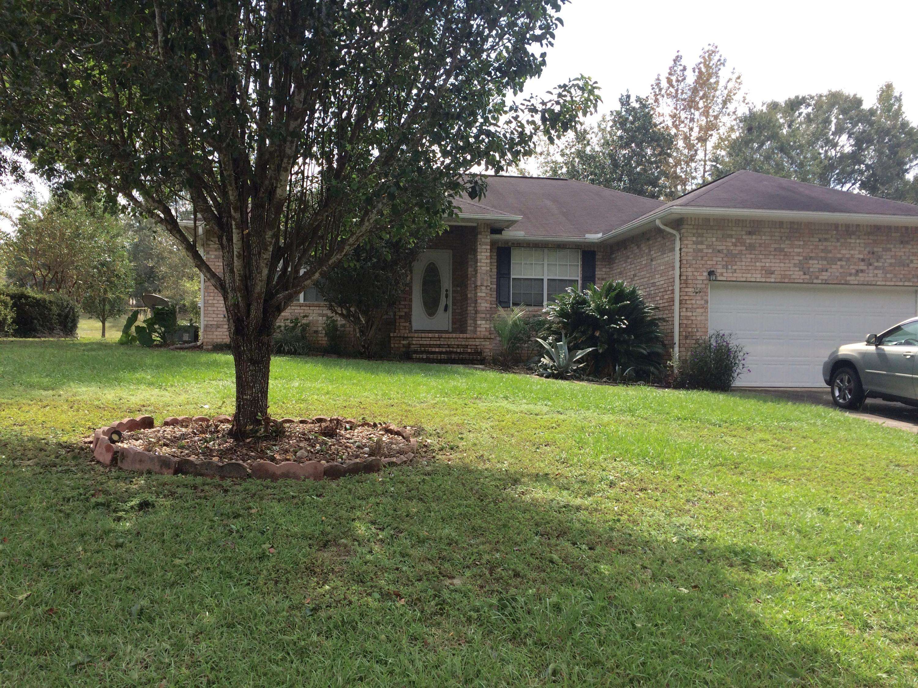 Crestview, FL 32536,309 Country Club Drive