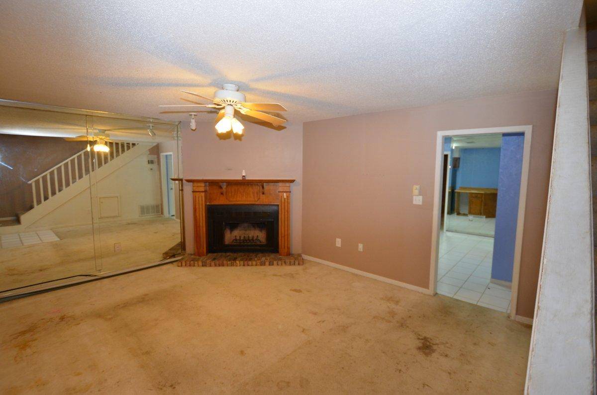 Crestview, FL 32536,1235 Walter Avenue  #6