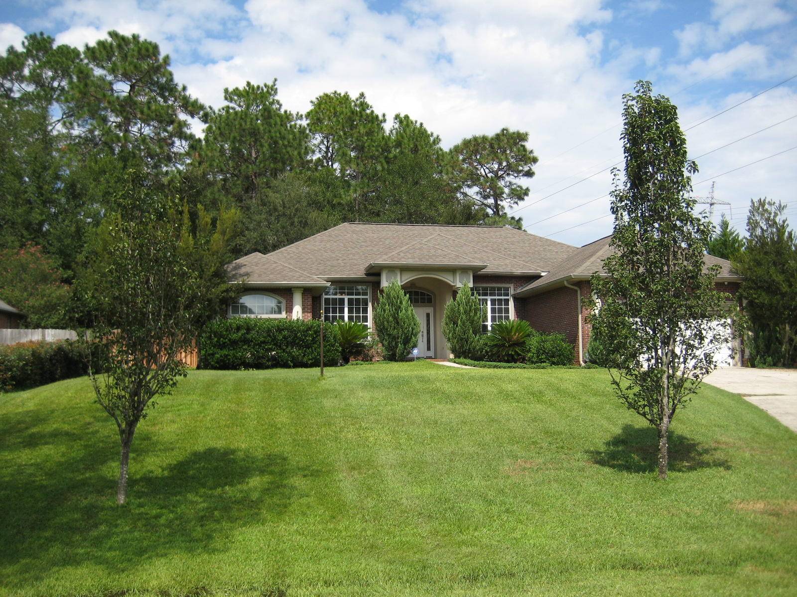 Crestview, FL 32539,432 Shoal River Drive