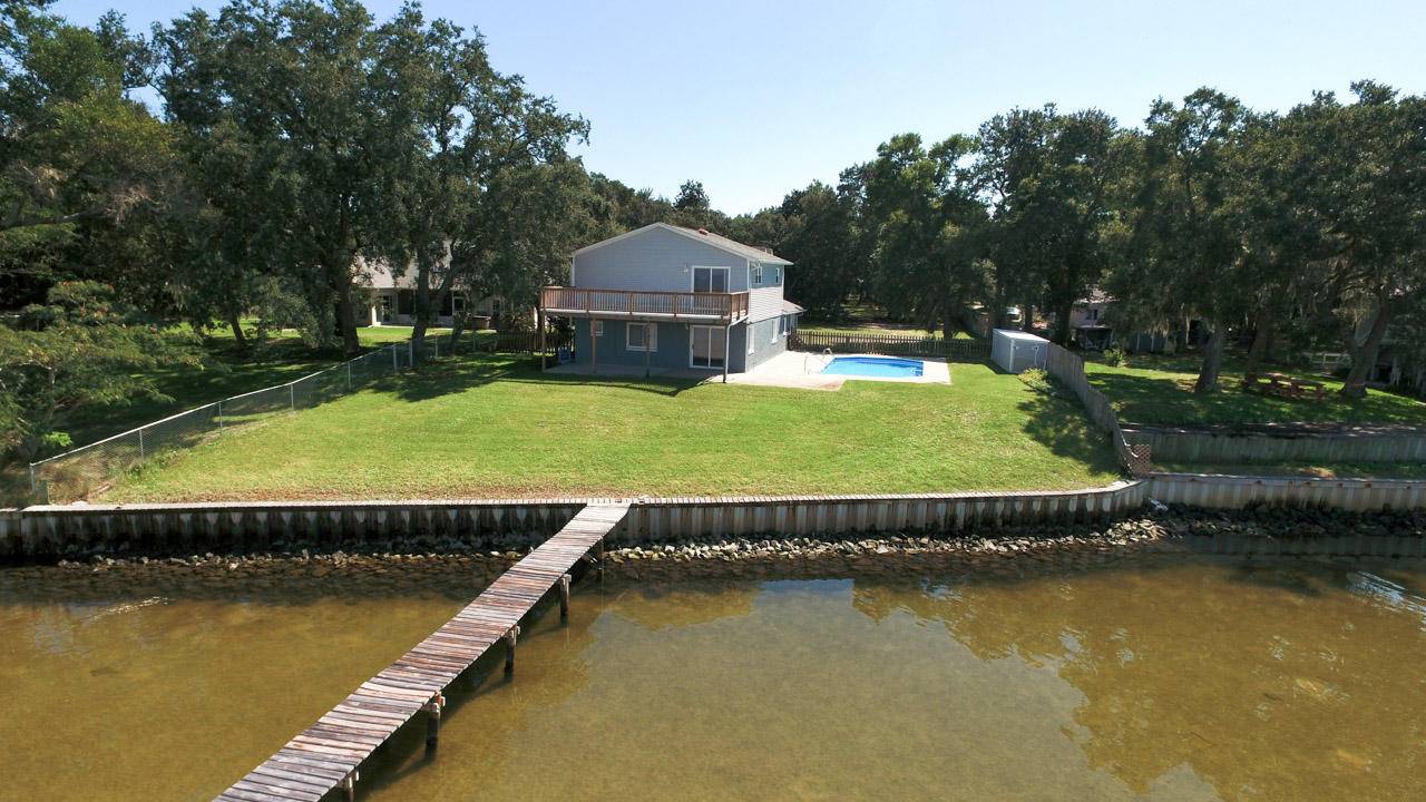 Gulf Breeze, FL 32563,4920 Hickory Shores Boulevard