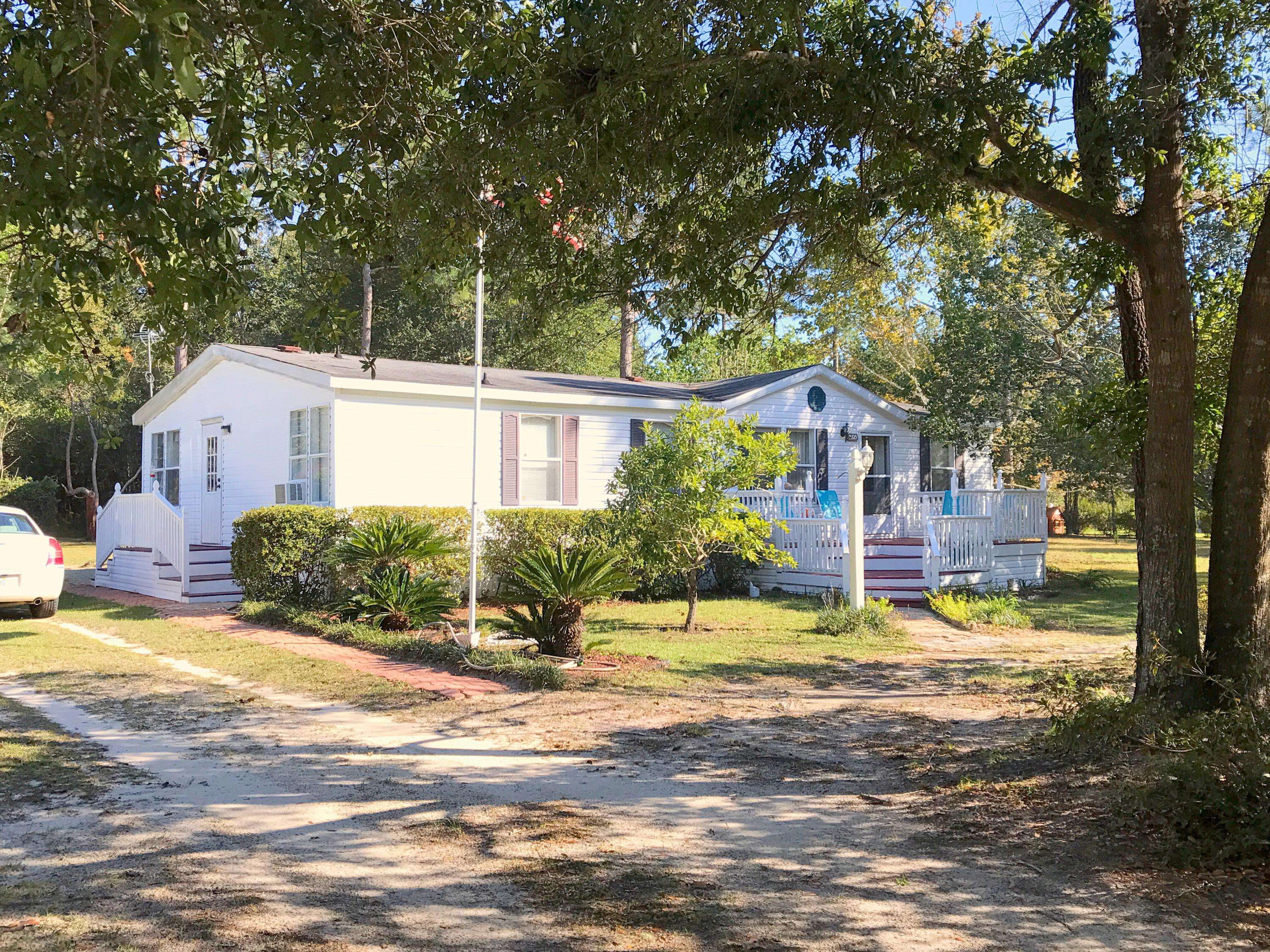 Defuniak Springs, FL 32433,325 Ruckel Drive