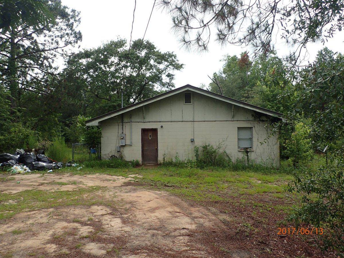 Paxton, FL 32538,481 Adams Street