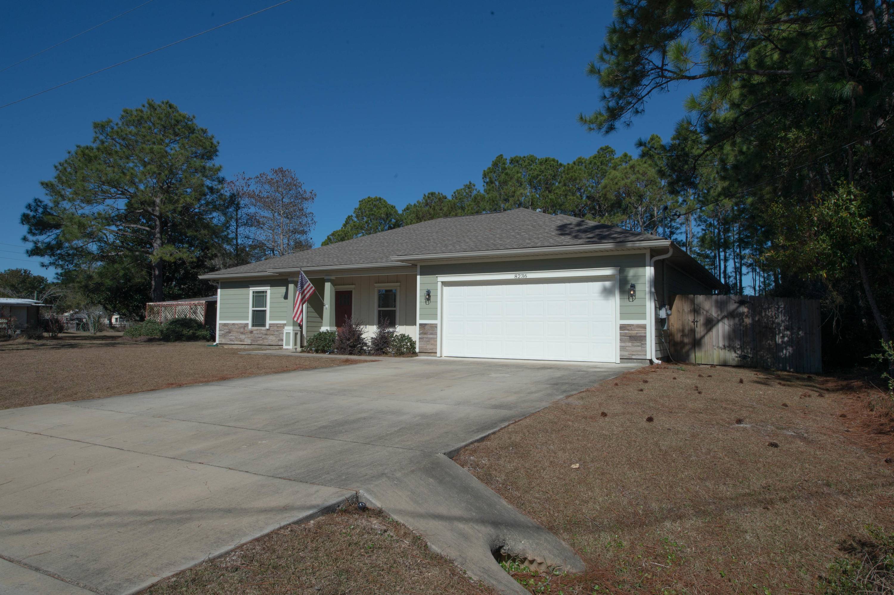 Navarre, FL 32566,8236 Sierra Street