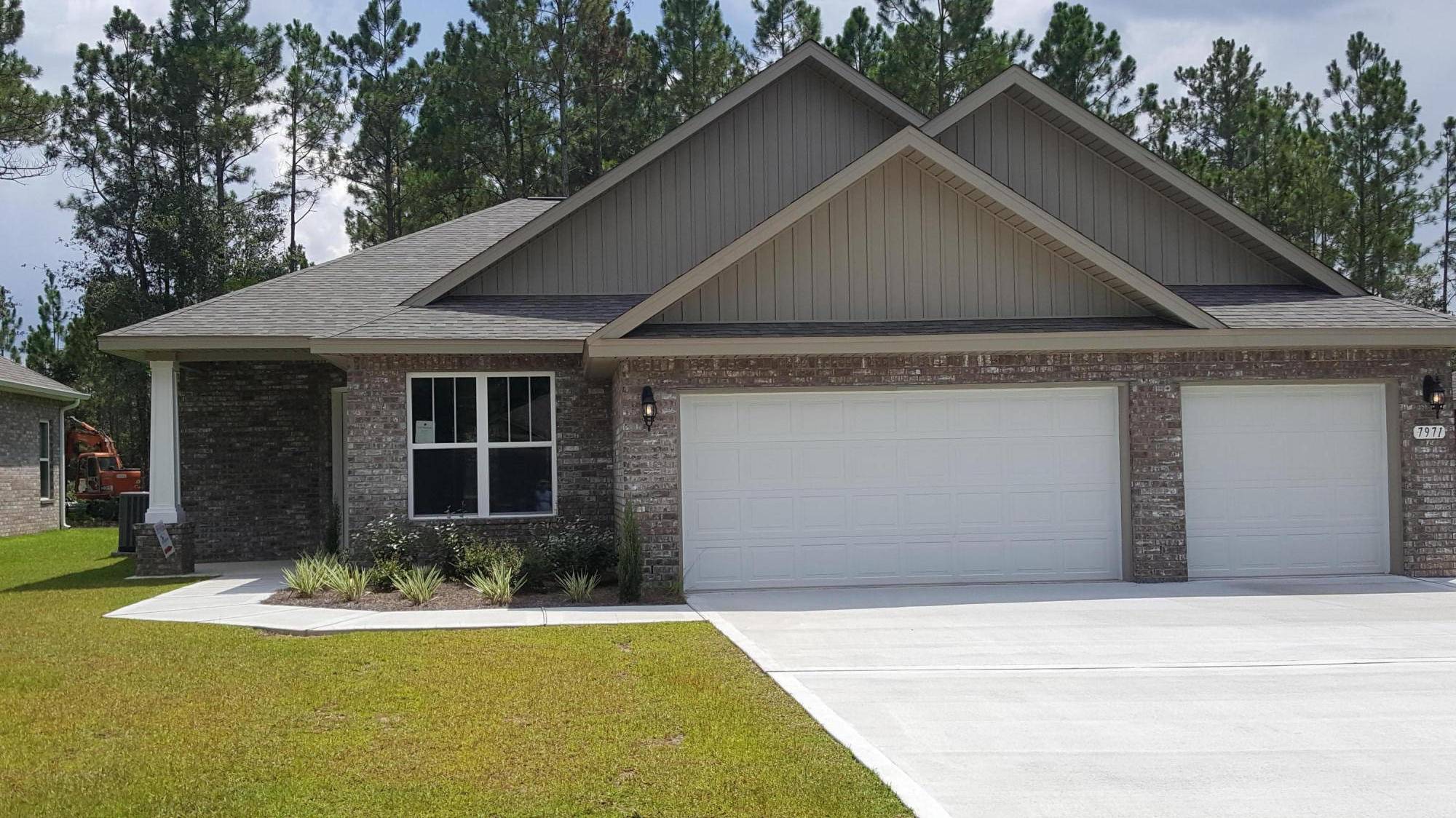 Milton, FL 32583,7971 Silver Maple Drive