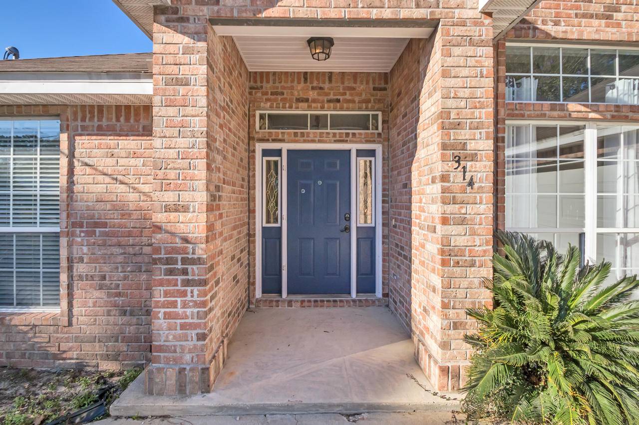 Valparaiso, FL 32580,314 W Glen Avenue