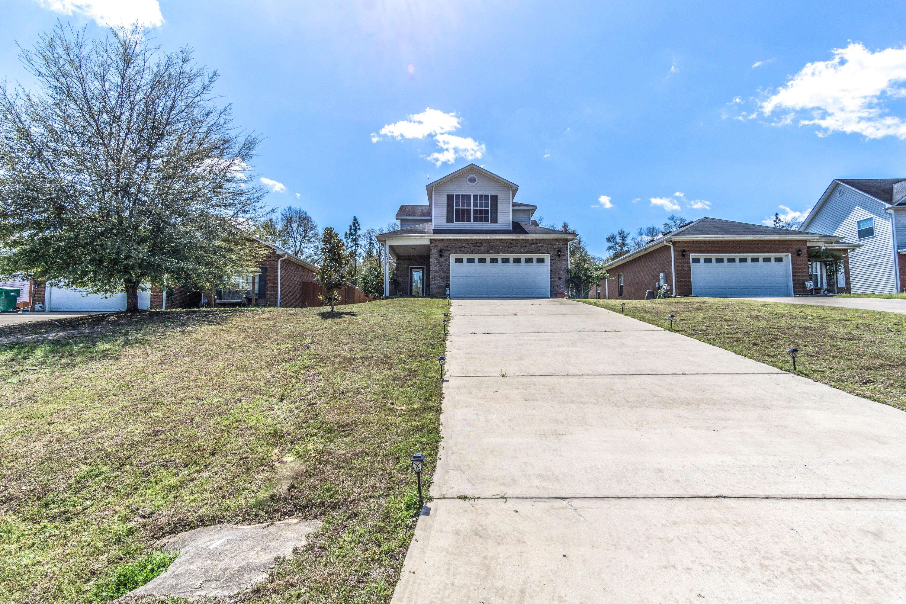 Crestview, FL 32536,2492 S Lakeview Drive