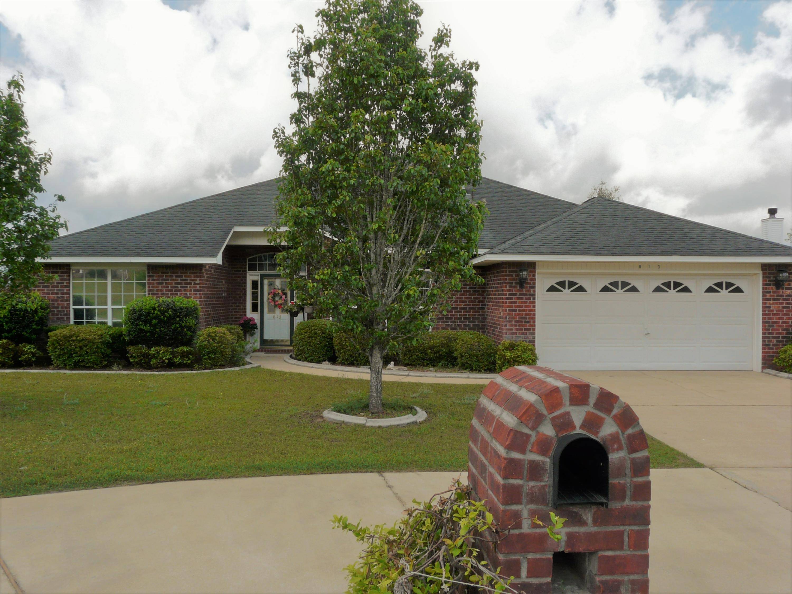 Crestview, FL 32536,813 Travis Court