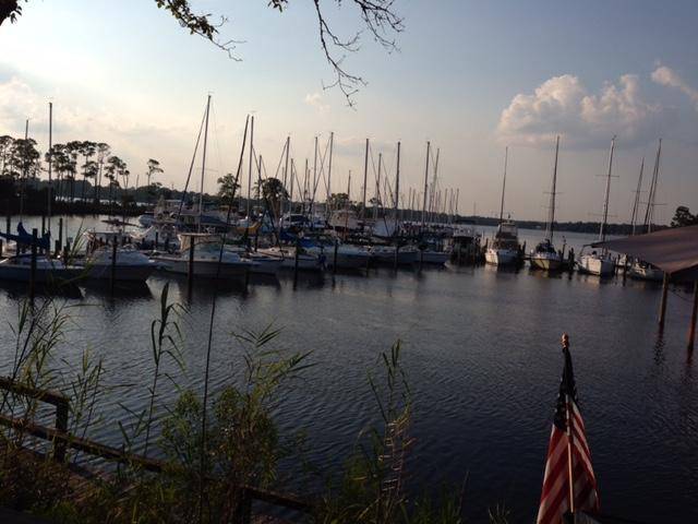 Niceville, FL 32578,103 Marina Cove Dr