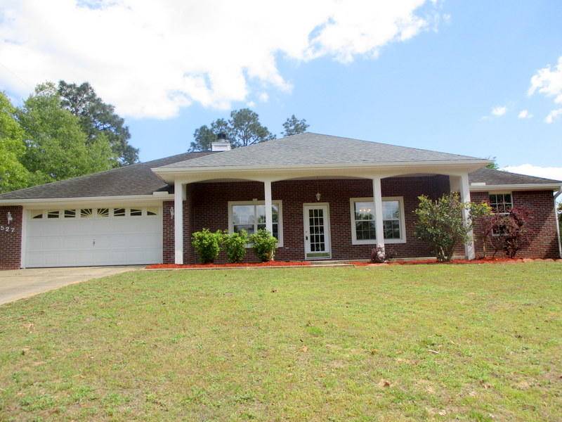 Crestview, FL 32536,527 Ridge Lake Road