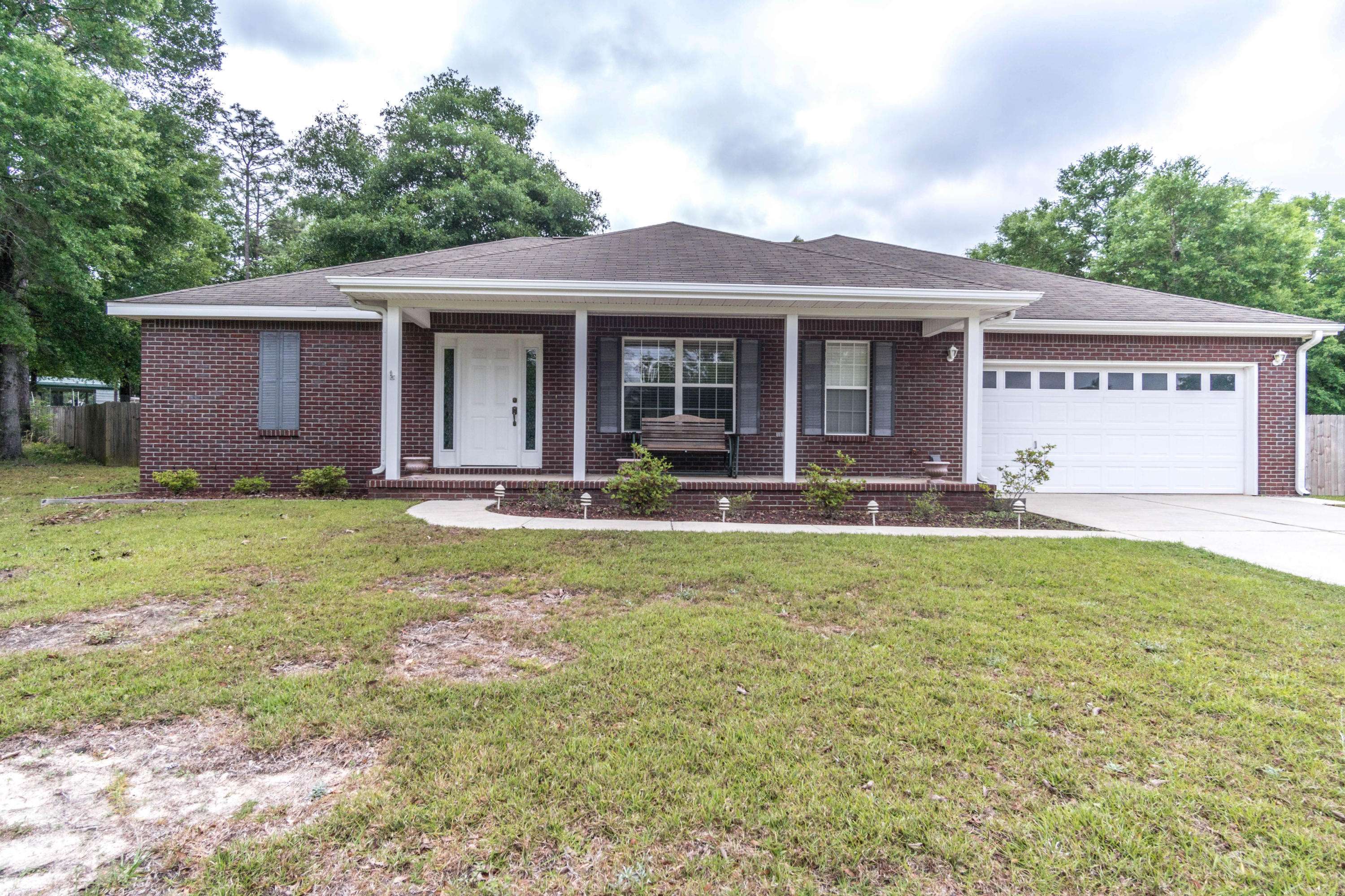 Baker, FL 32531,1828 Waterway Drive