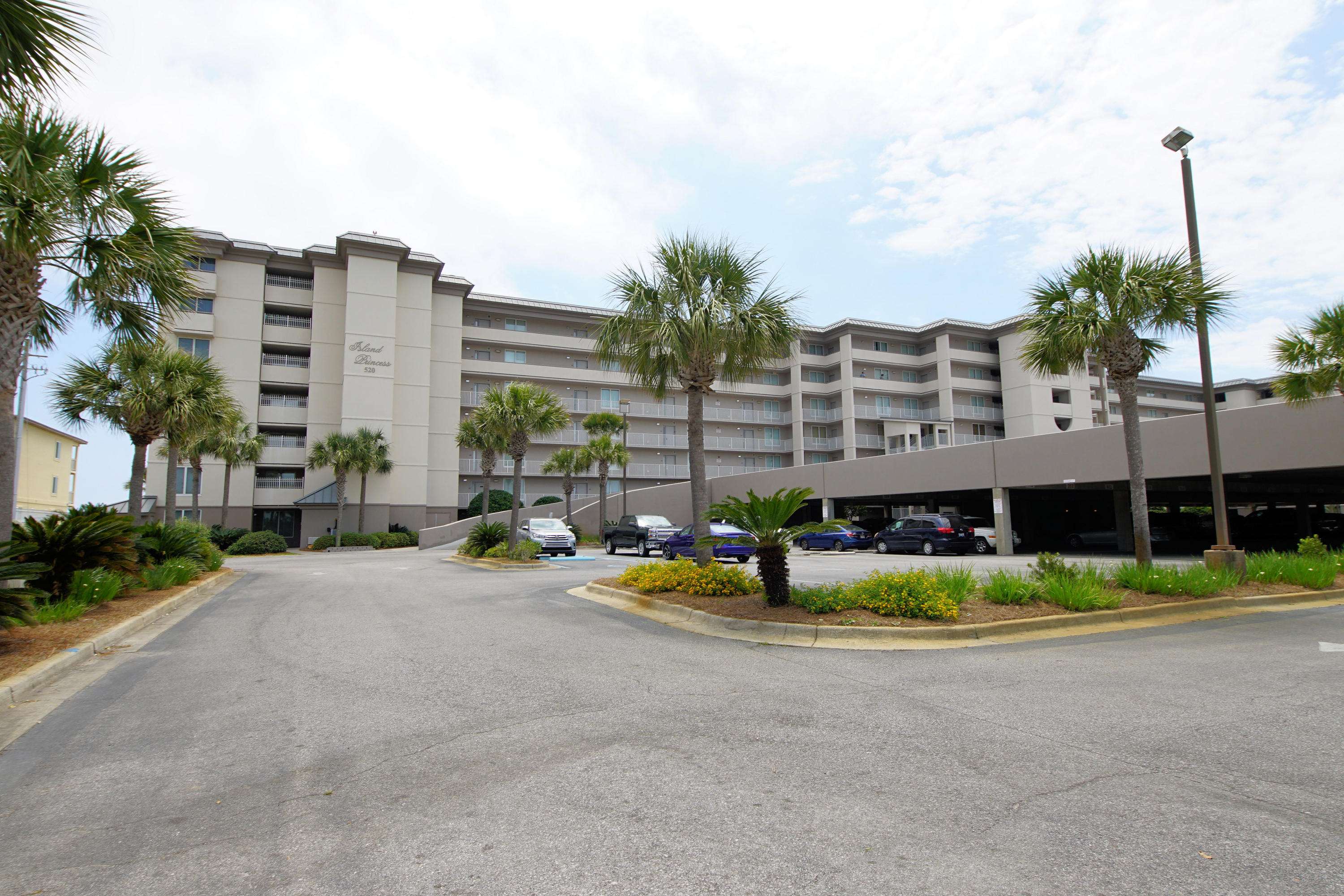 Fort Walton Beach, FL 32548,520 Santa Rosa Boulevard  #208