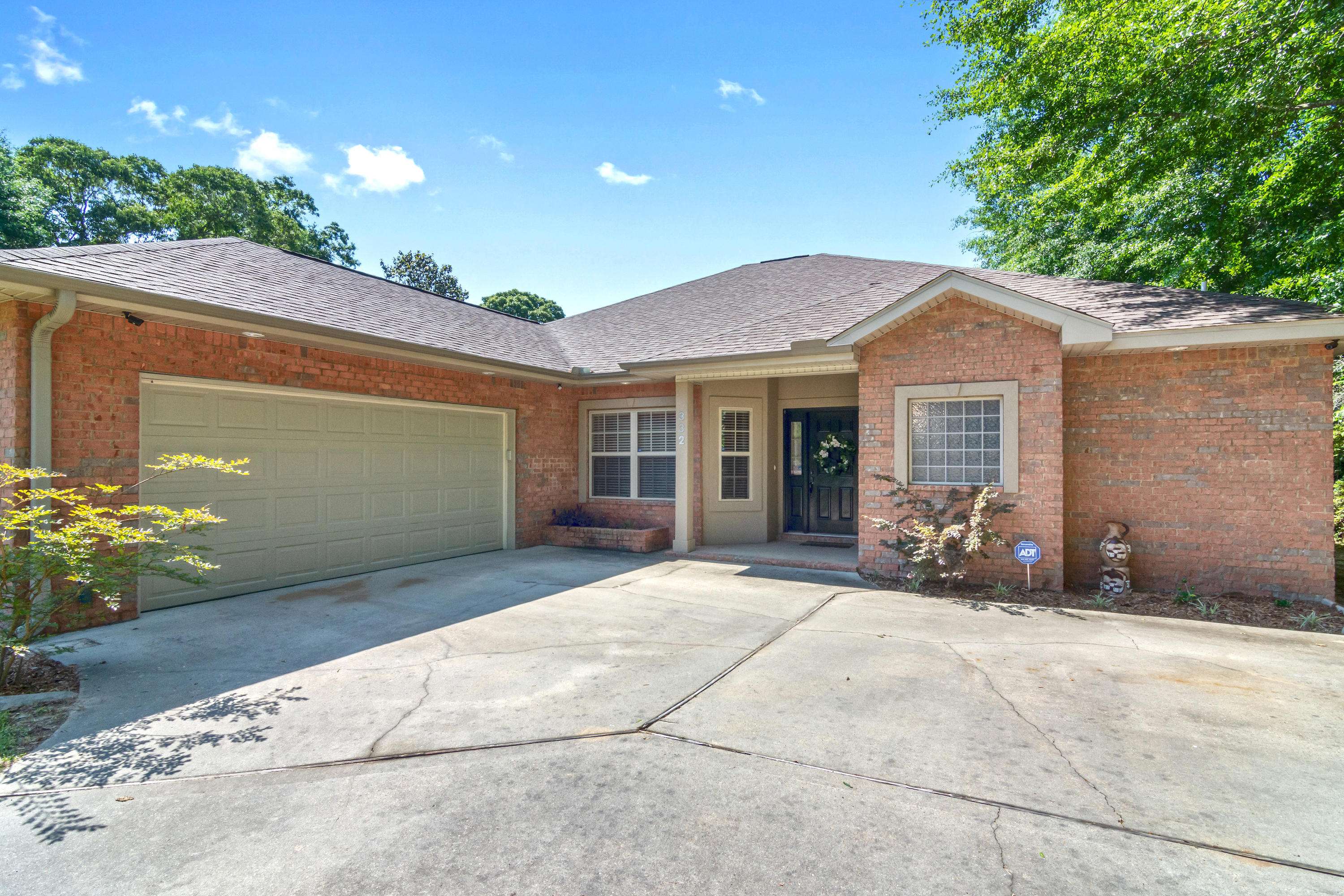 Crestview, FL 32536,332 Adams Drive