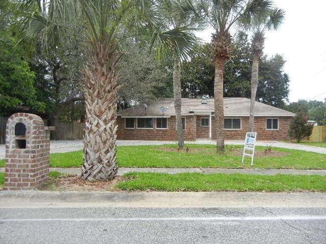 Mary Esther, FL 32569,2 REGENCY PARK Drive