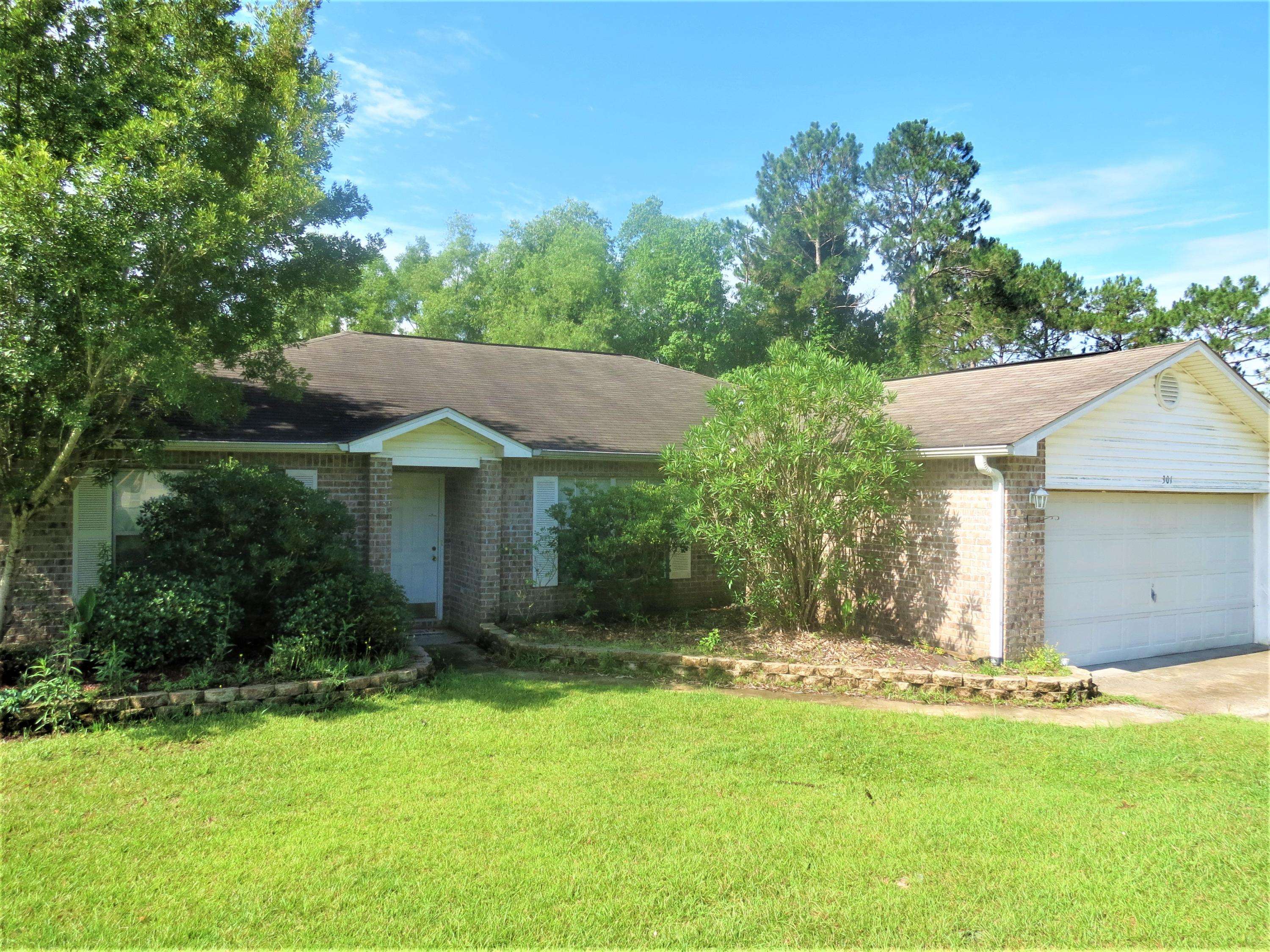 Crestview, FL 32536,301 Tislow Drive