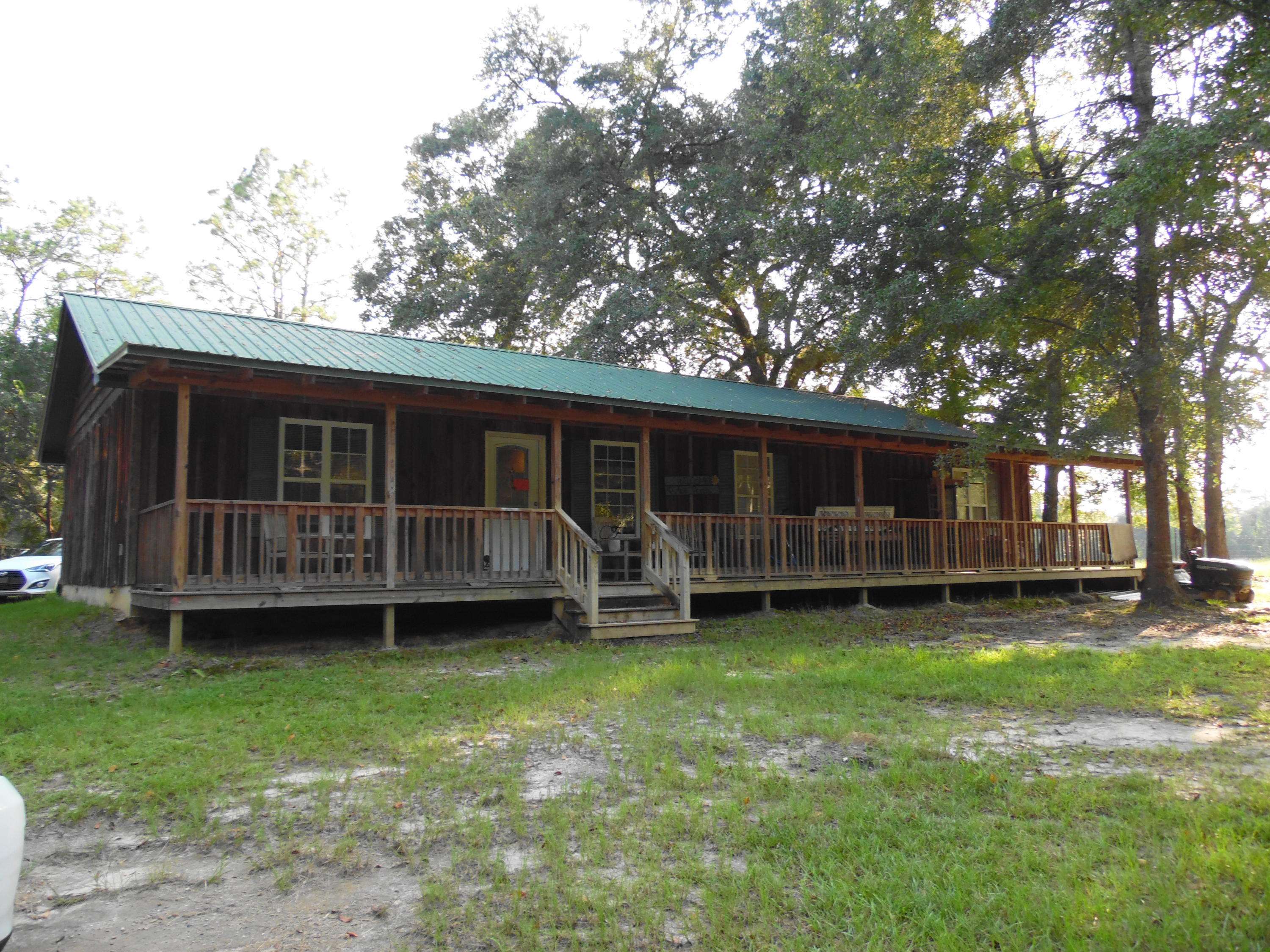 Caryville, FL 32425,2076 Sellers Road