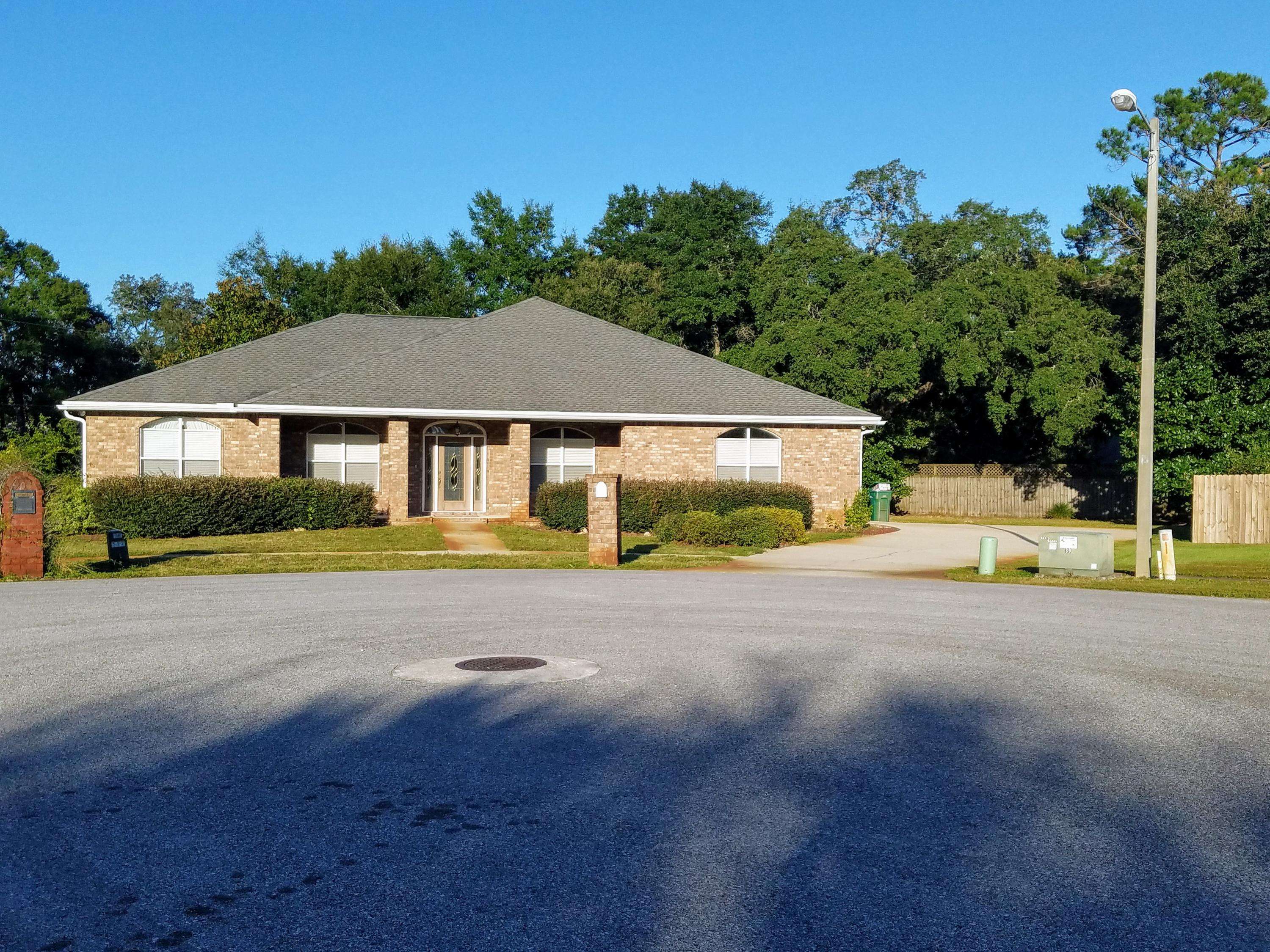 Niceville, FL 32578,902 Mahogany Court