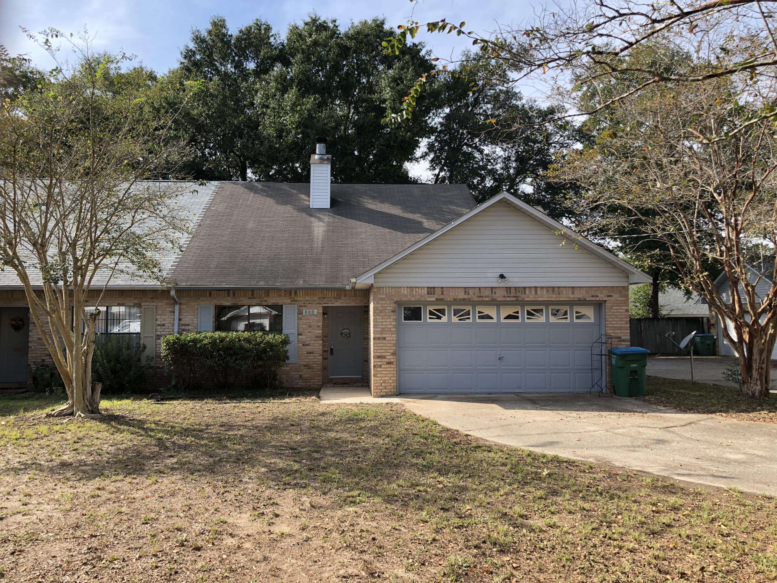 Crestview, FL 32539,809 VALLEY Road  #2