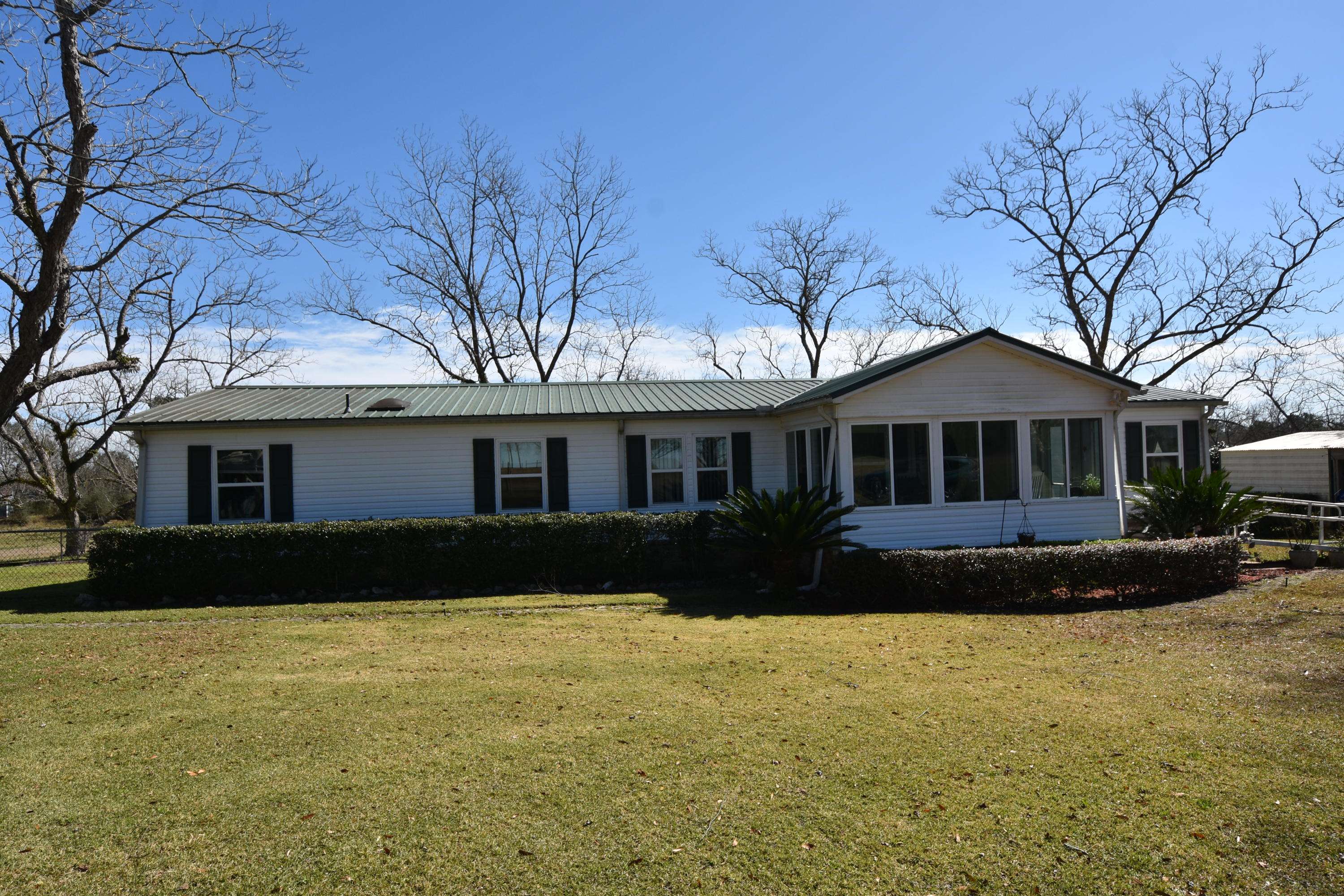 Baker, FL 32531,1533 Messick Road