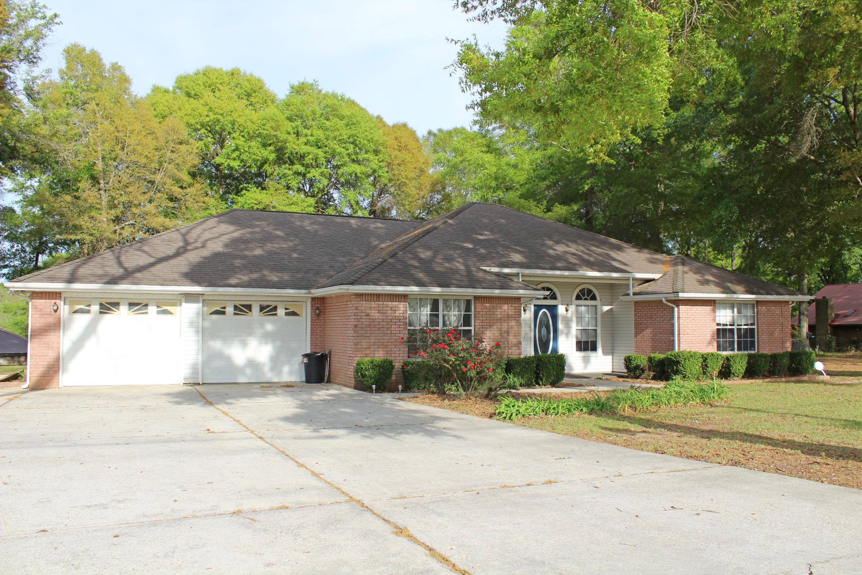 Laurel Hill, FL 32567,21542 N Us Highway 331