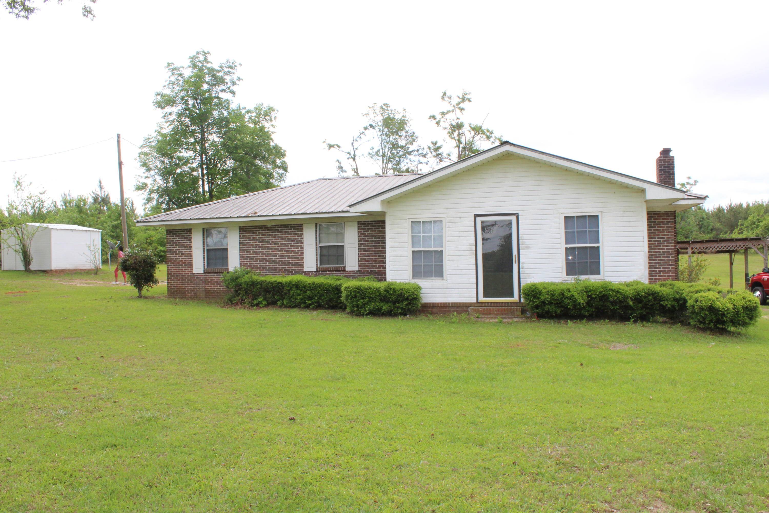 Marianna, FL 32446,4107 Hwy 2