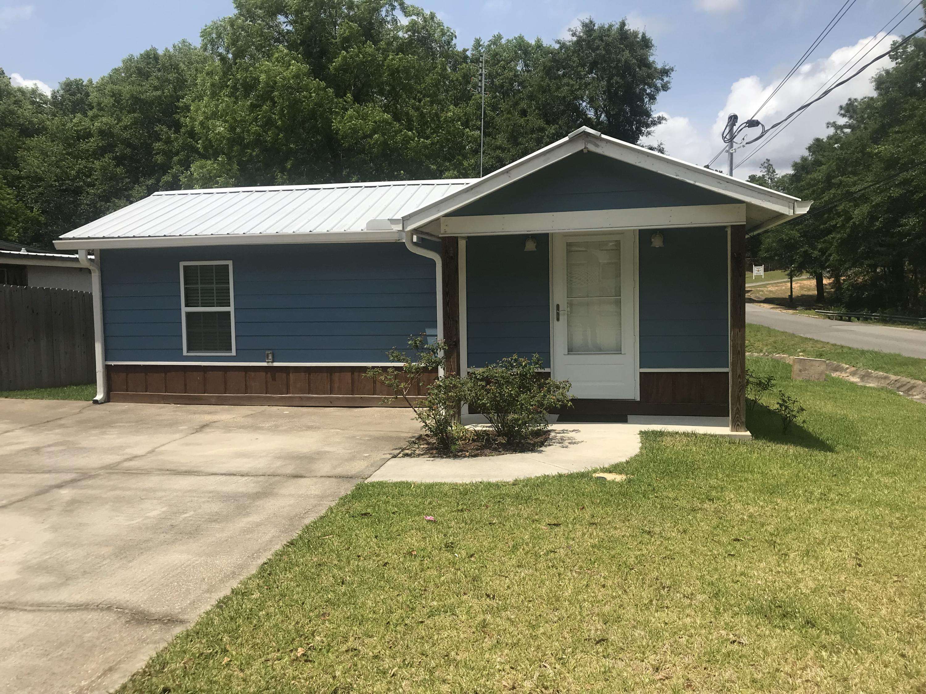 Crestview, FL 32539,1006 E Pine Avenue