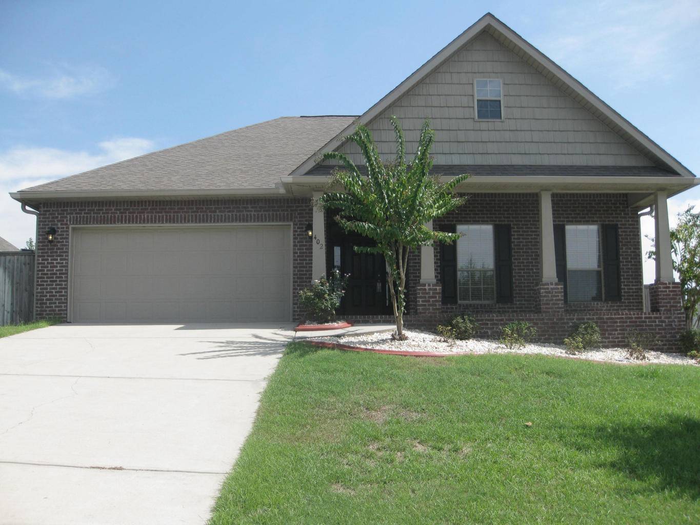 Crestview, FL 32536,402 Wych Circle