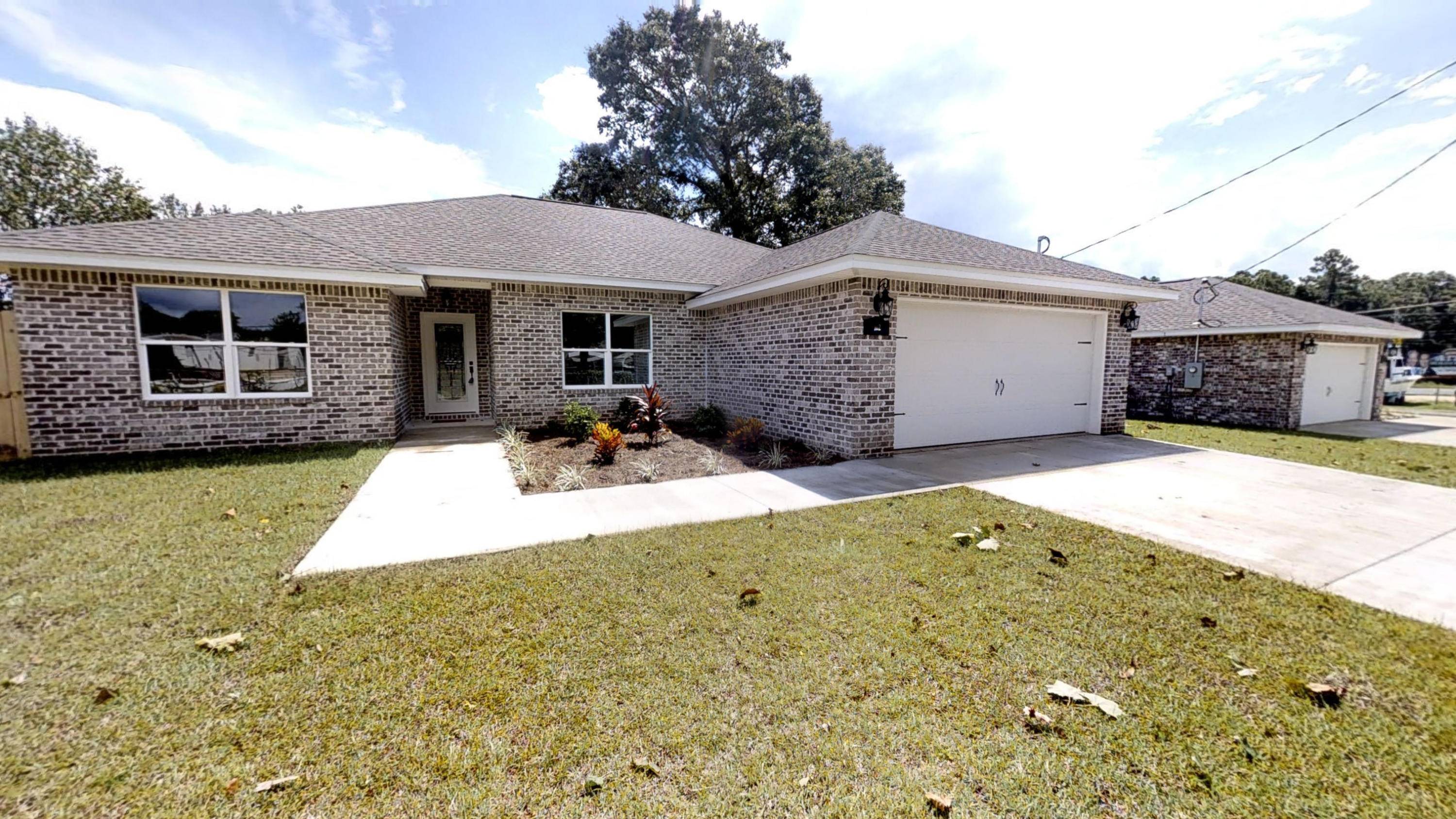 Mary Esther, FL 32569,102 Castle Road