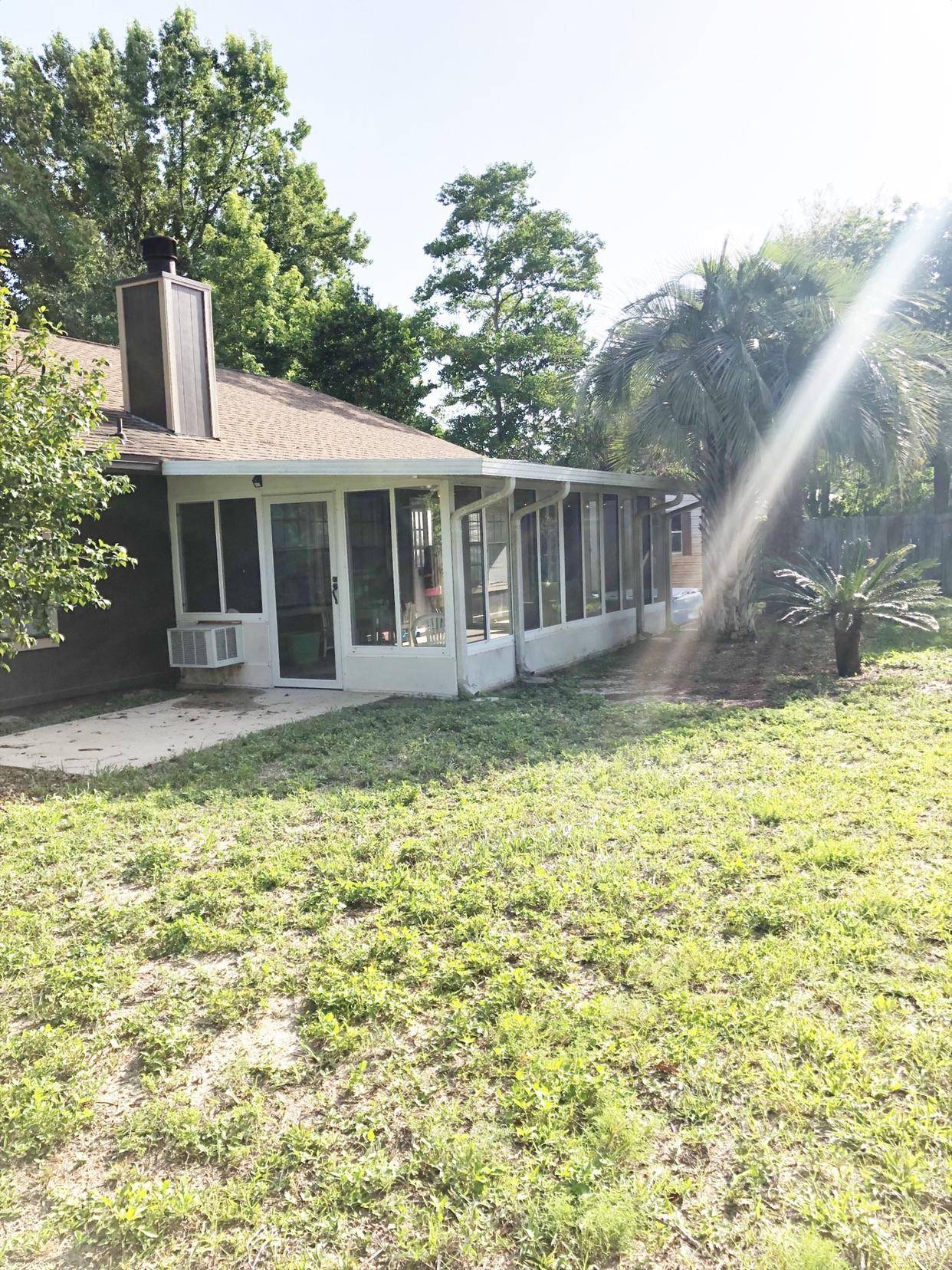 Mary Esther, FL 32569,211 Michael Avenue