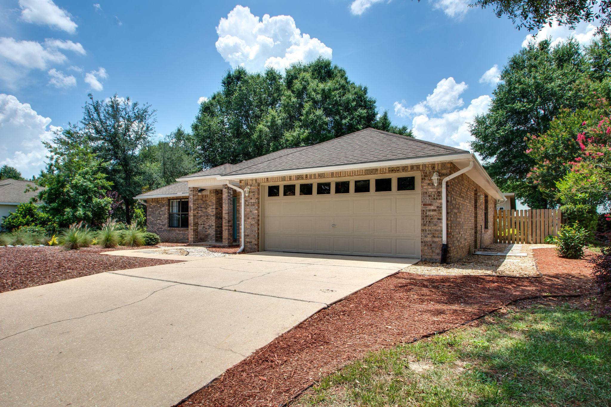 Crestview, FL 32539,609 W Lynn Brook