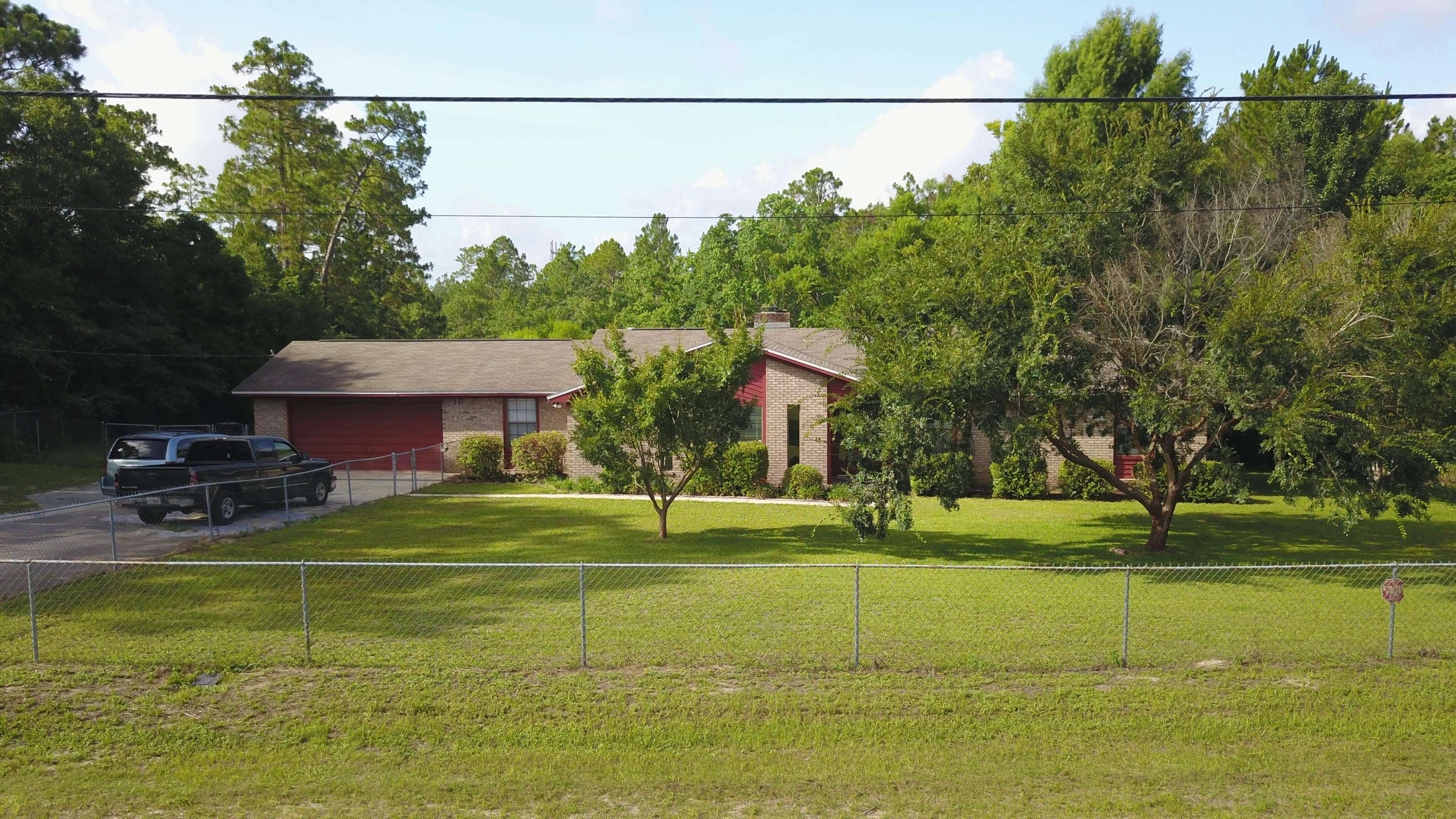 Crestview, FL 32539,2894 Aplin Road