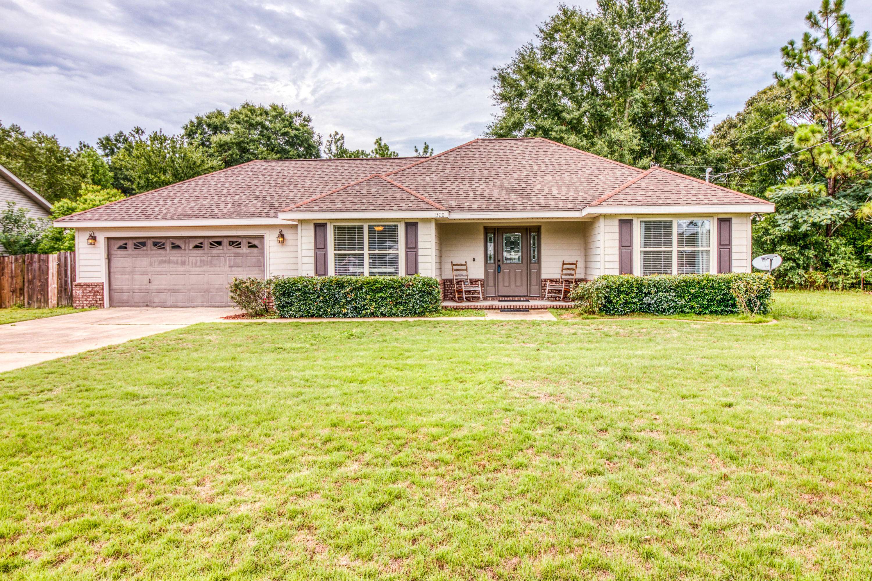 Crestview, FL 32539,1320 Pinewood Lane