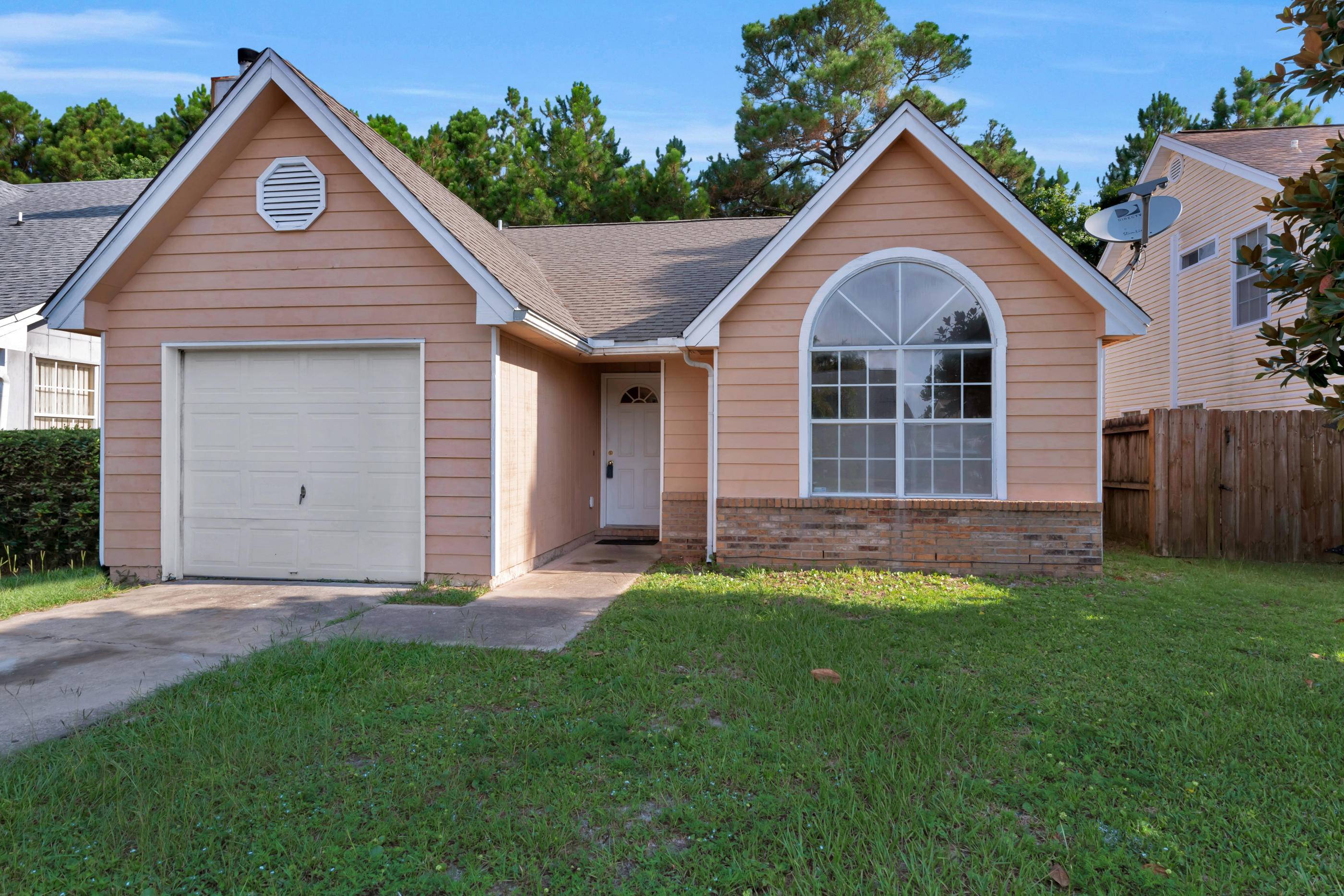 Mary Esther, FL 32569,312 Woodland Park Circle