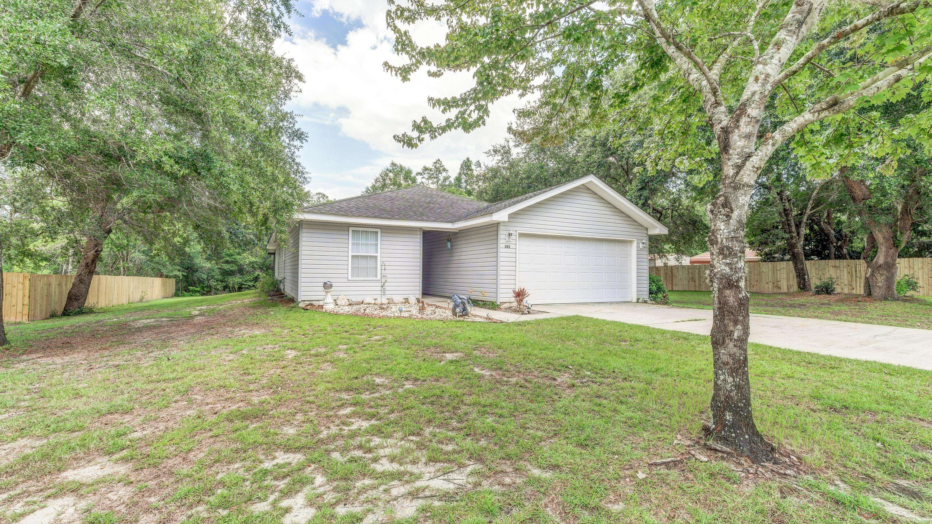 Freeport, FL 32439,382 Goodwin Creek Road