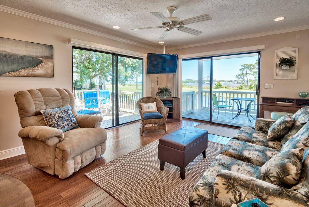 Miramar Beach, FL 32550,805 Harbour Point Drive  #805