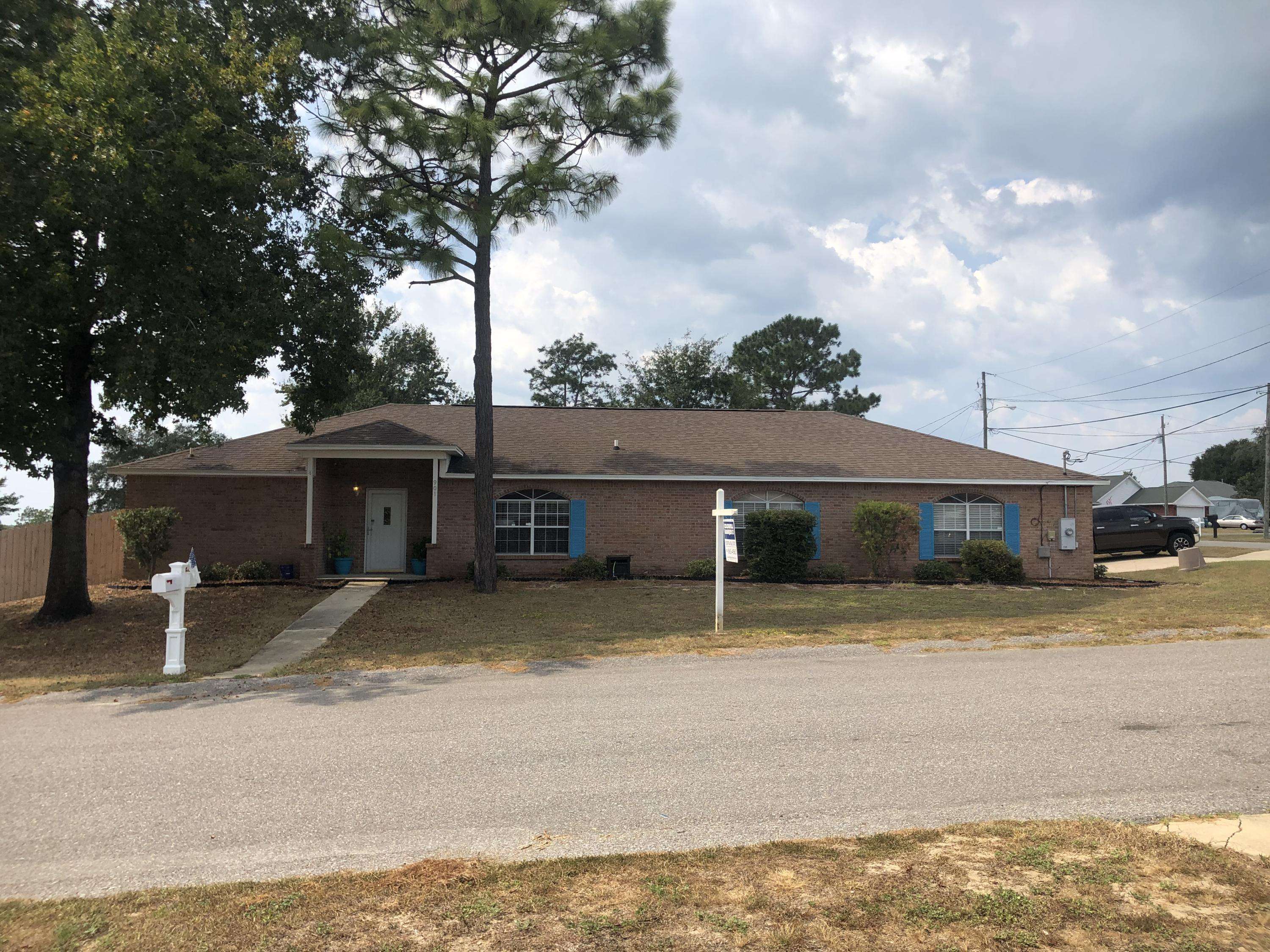 Crestview, FL 32536,901 Twain Lane