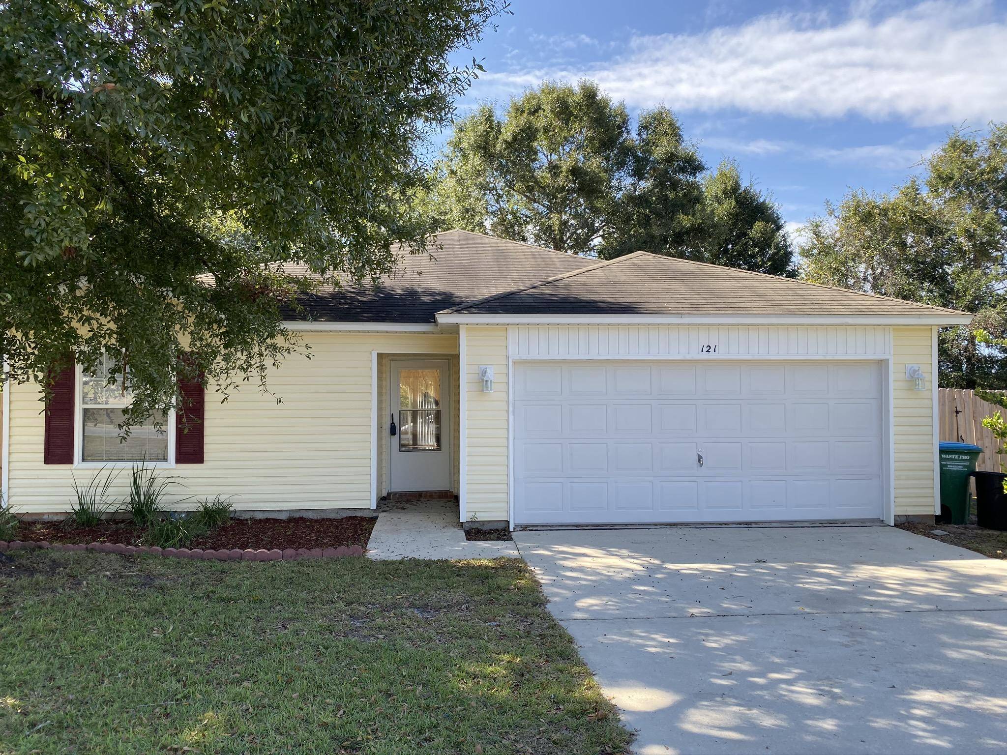 Crestview, FL 32536,121 Cabana Way