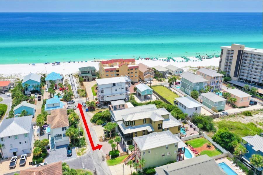 Miramar Beach, FL 32550,216 Sandtrap Road