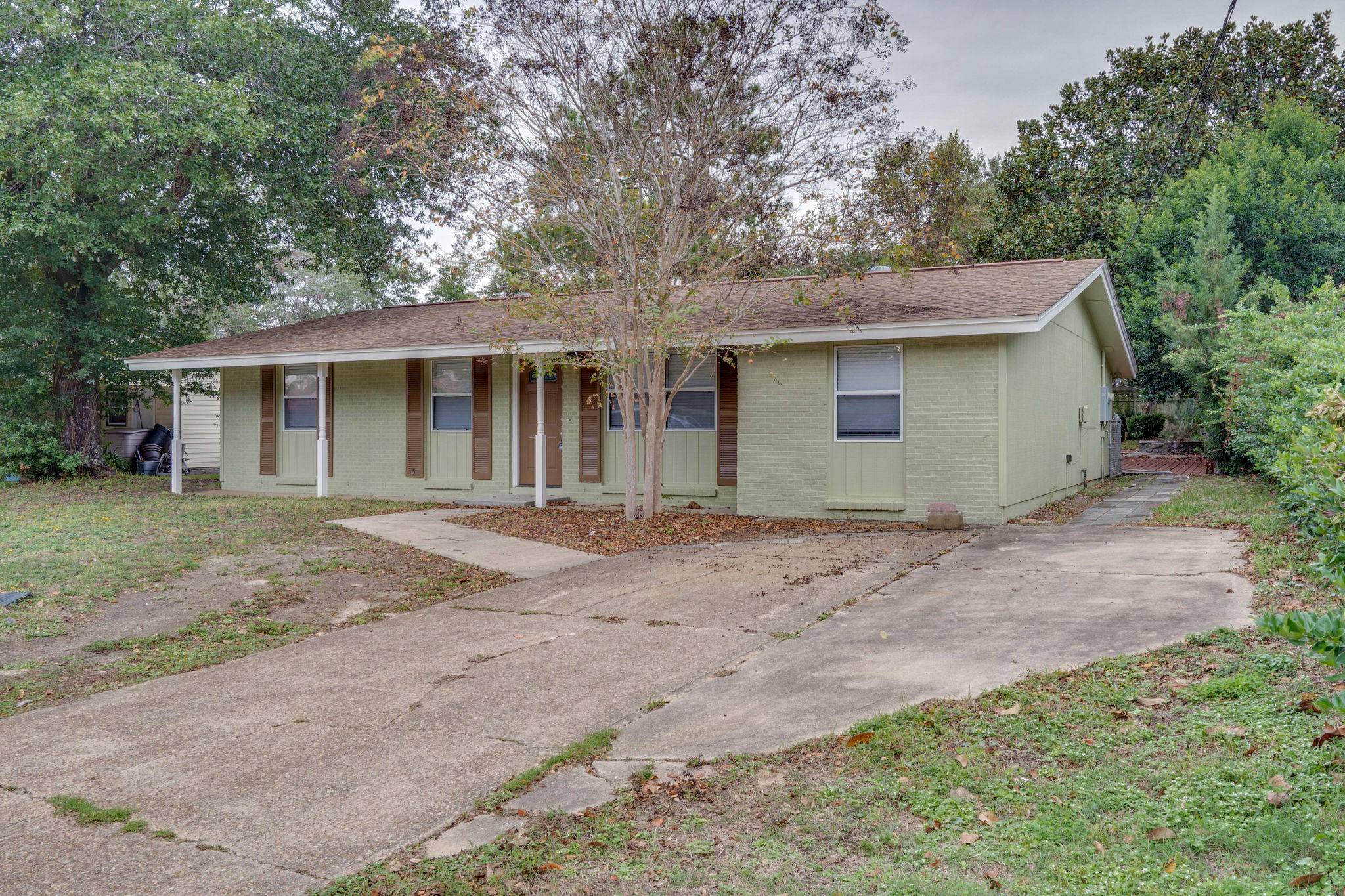 Mary Esther, FL 32569,7 North Street