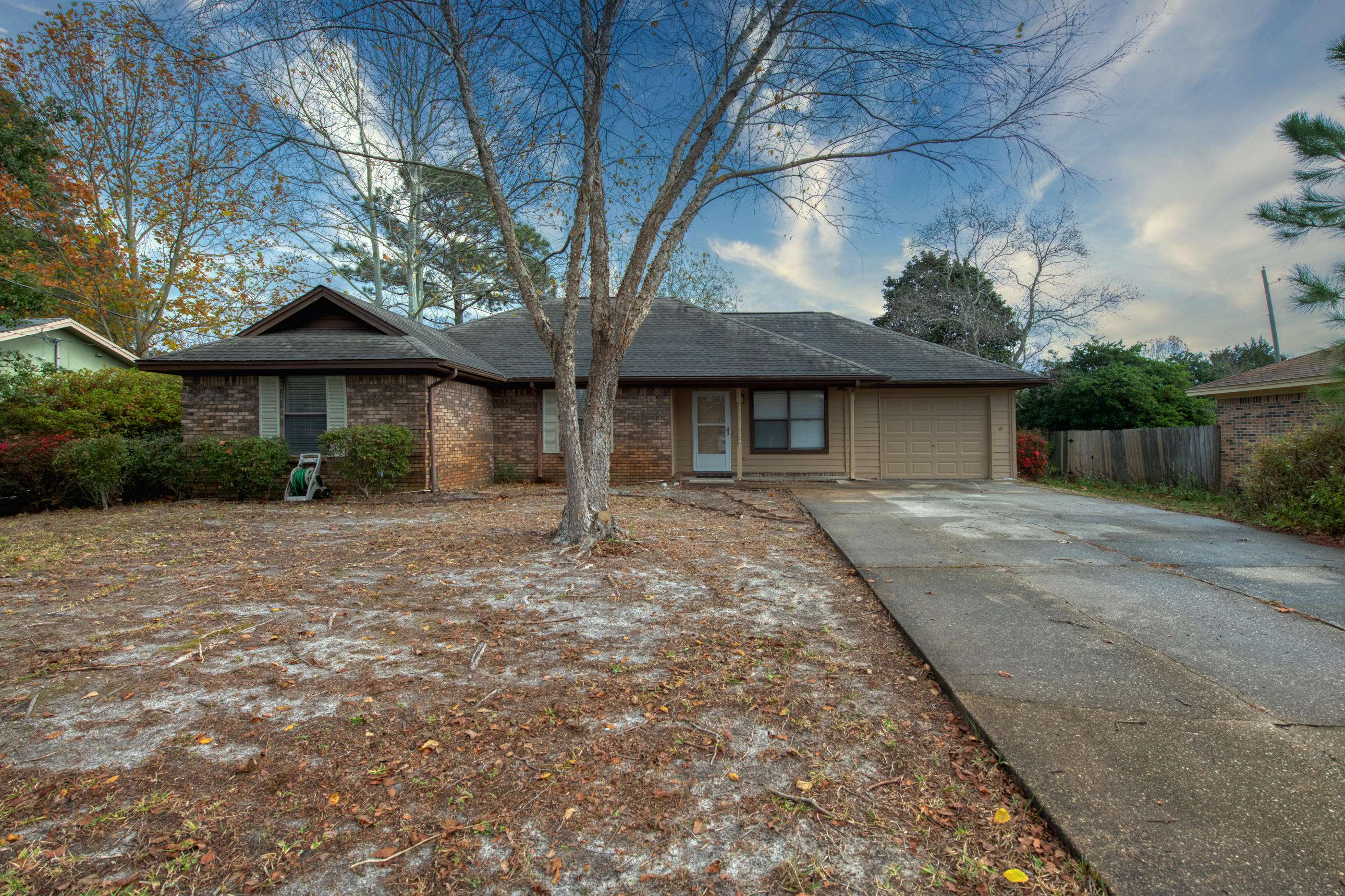 Mary Esther, FL 32569,402 Rosewood Avenue