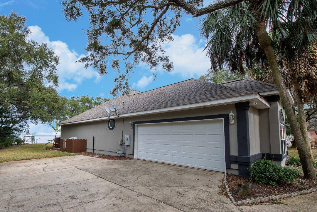 Gulf Breeze, FL 32563,5708 E Bay Boulevard