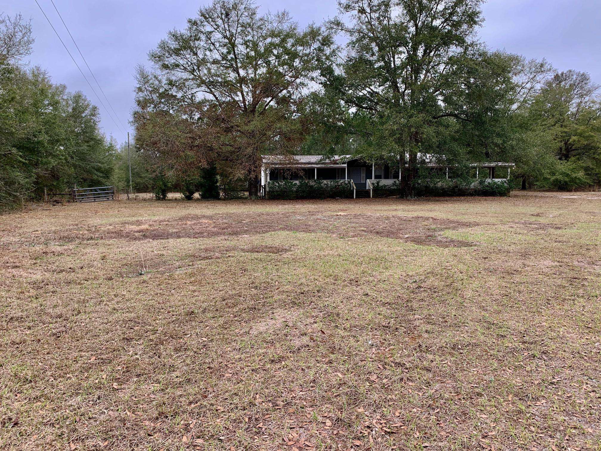 Holt, FL 32564,4520 Bryant Bridge Road