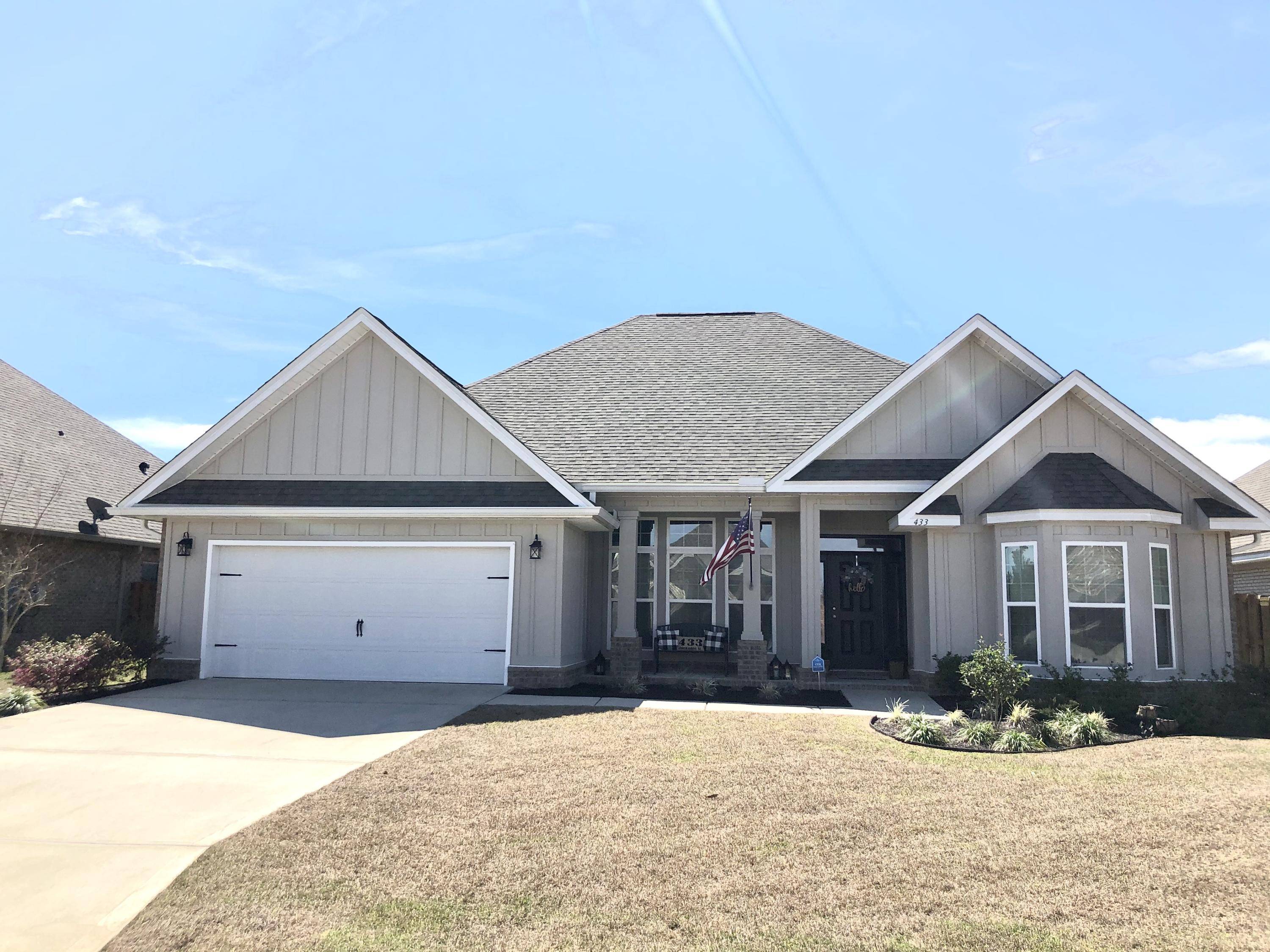 Crestview, FL 32539,433 Chickadee Street