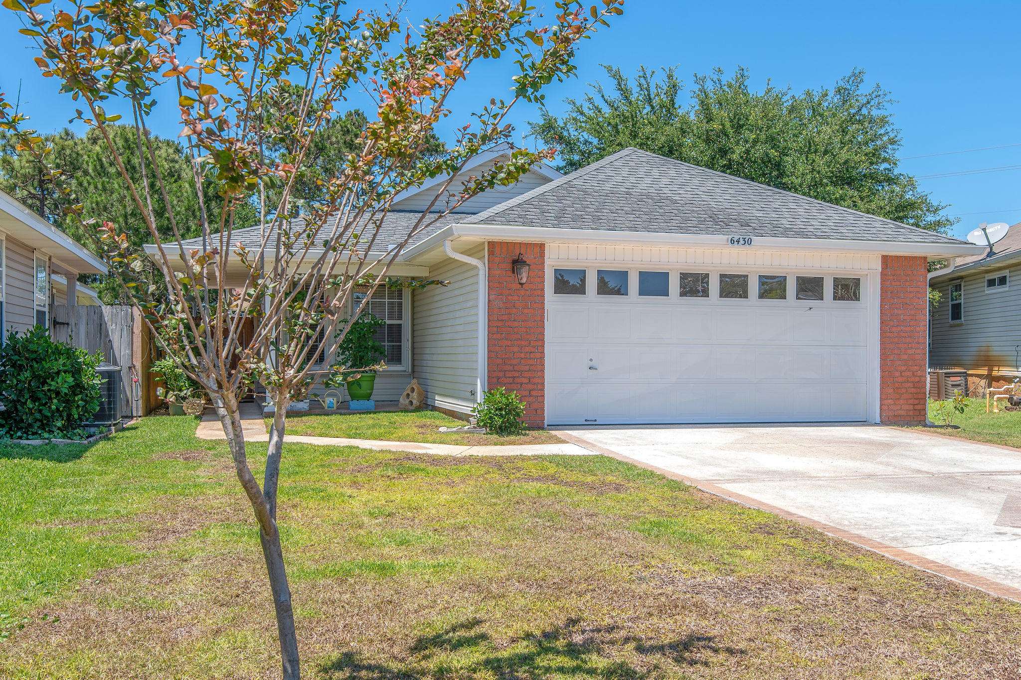 Gulf Breeze, FL 32563,6430 Outrigger Cove